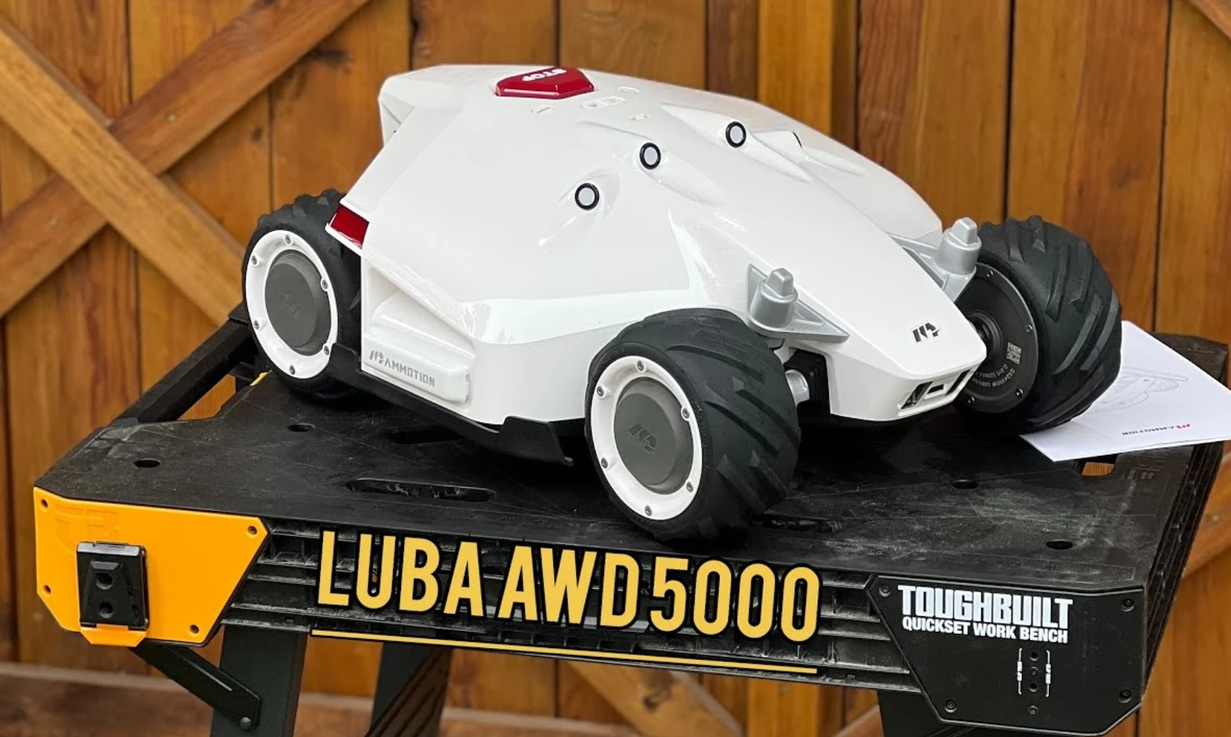 عيد الميلاد 2025 EU AU US Mammotion LUBA 2 AWD 3000، جزازة العشب الآلية الخالية من الأسلاك مصممة للمروج المعقدة والمحدرة