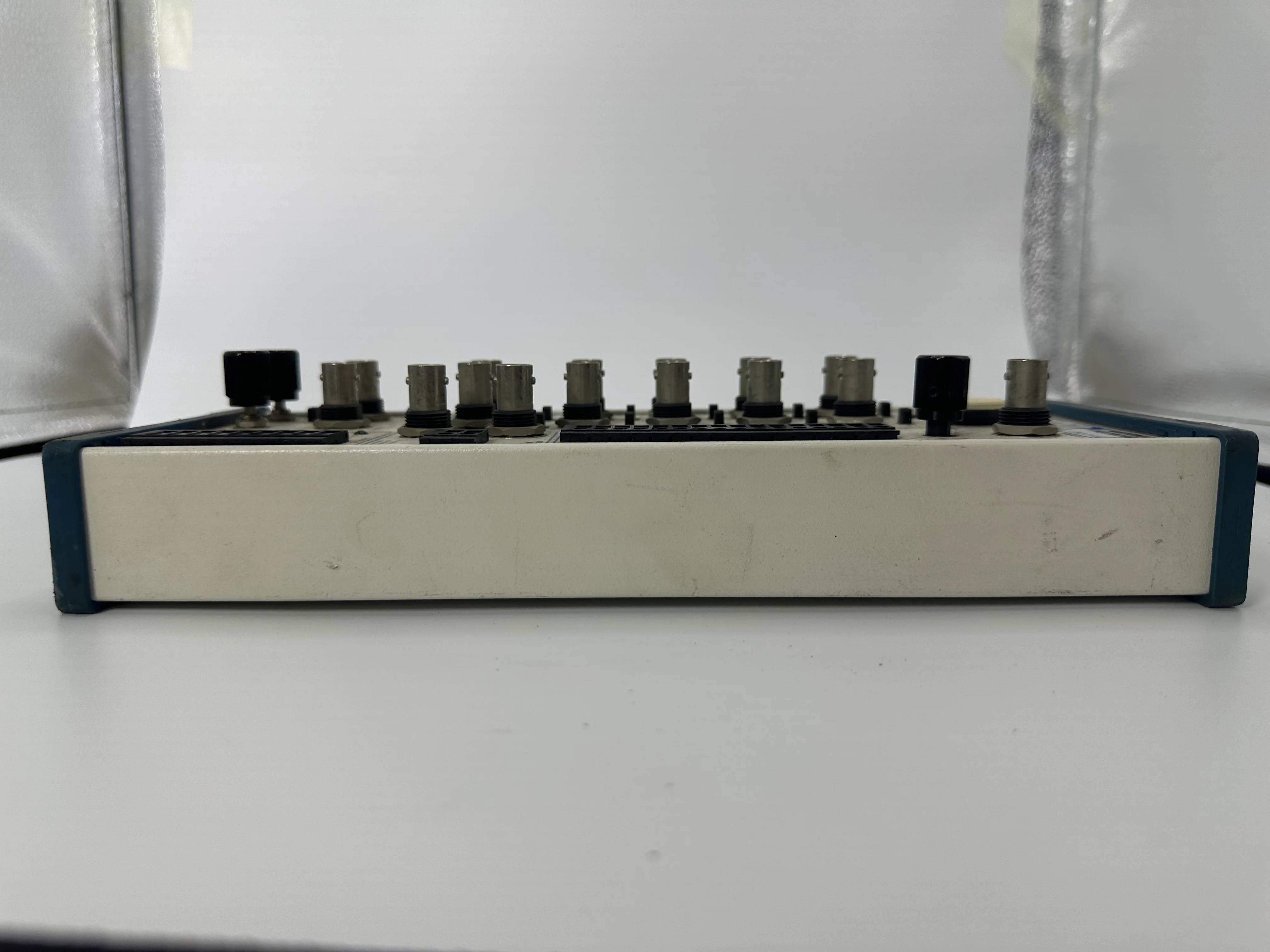 National Instruments BNC-2120 Shielded Connector Block
