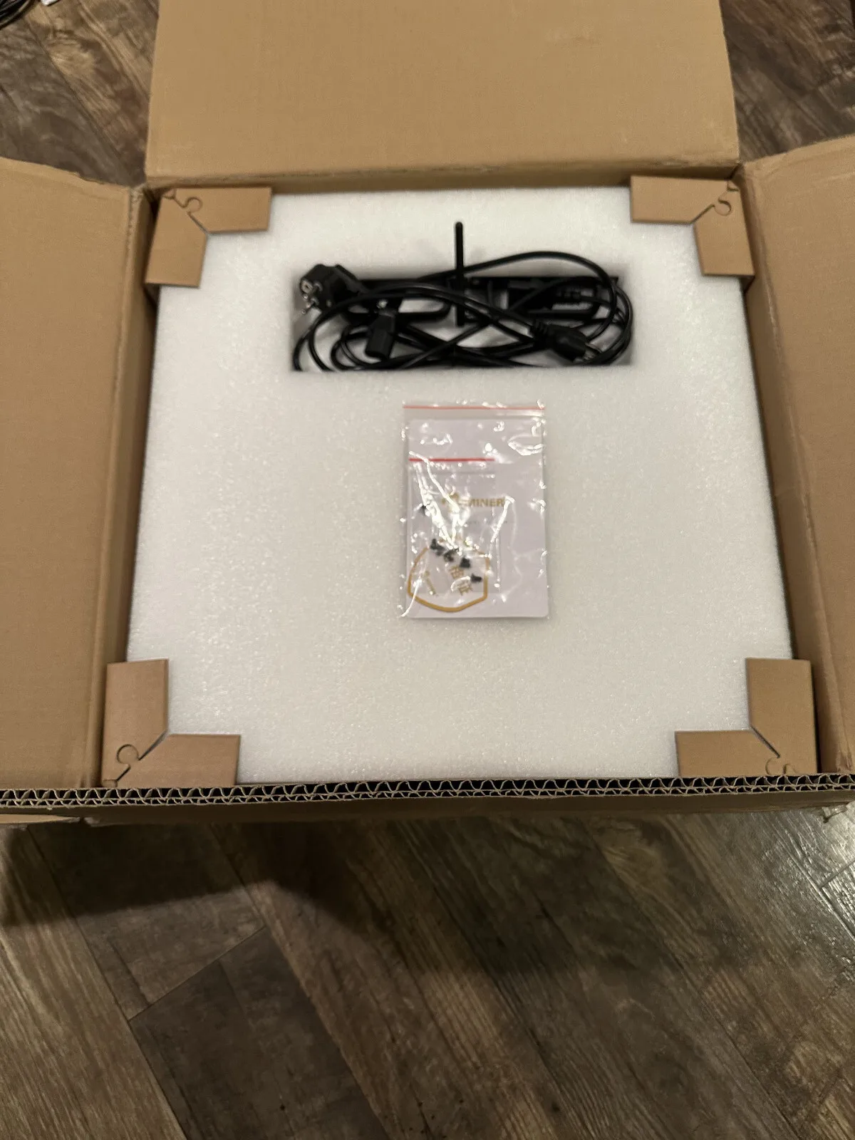 BL BRAND NEW Jasminer X16-Q Pro (2.05Gh/s) Mining