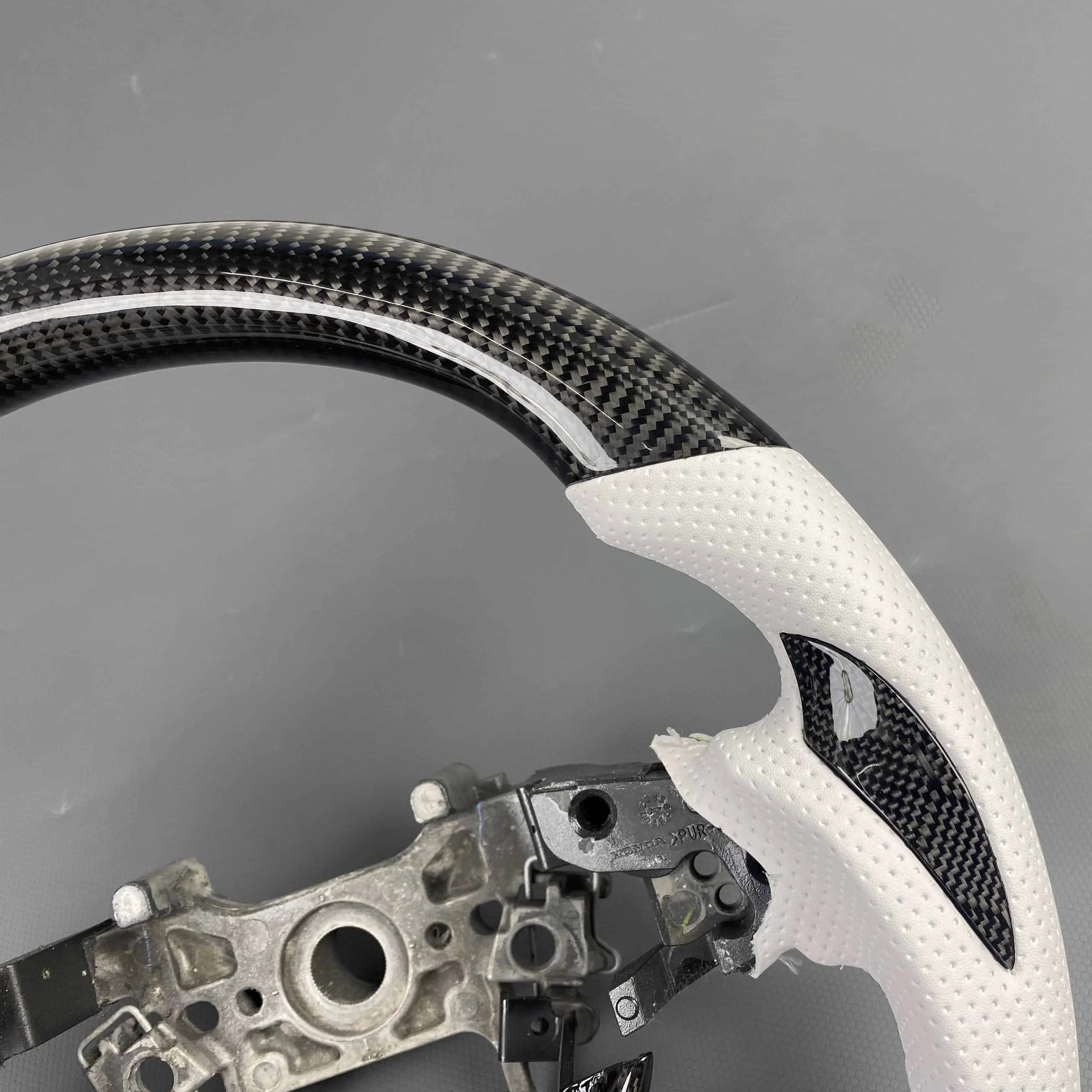 Carbon Fiber Steering Wheel for Honda Accord 10th Custom White Perforated Leather Car Accessories