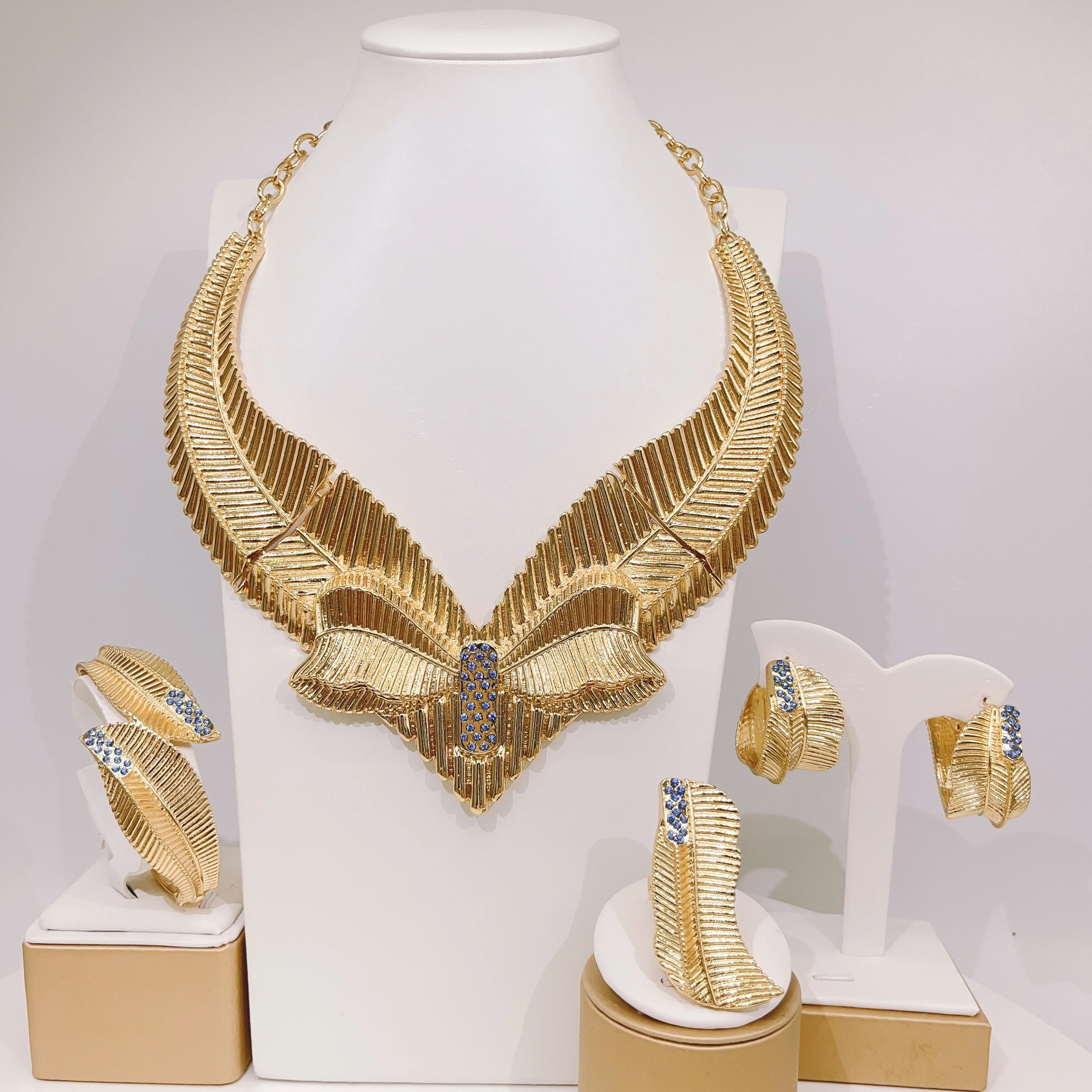 

Fashion Latest Women Necklace Jewelry Set Wedding Party Jewelry Dubai Gold Plated Earrings Bracelet Italian Designer Styles