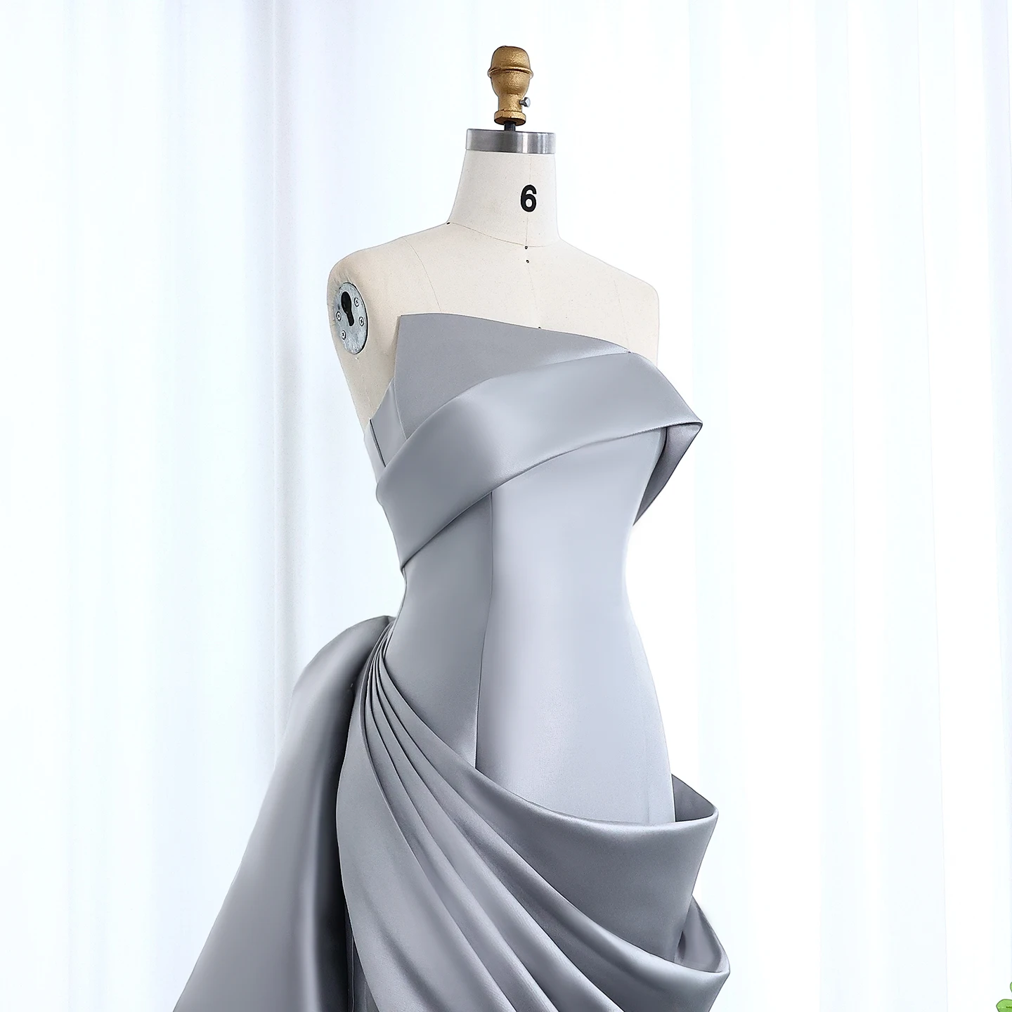 샤론은 여성을위한 불규칙한 Strapless와 슬리버 그레이 두바이 우아한 이브닝 드레스를 말했습니다. 결혼식 공식 가운 SF231 맞춤형