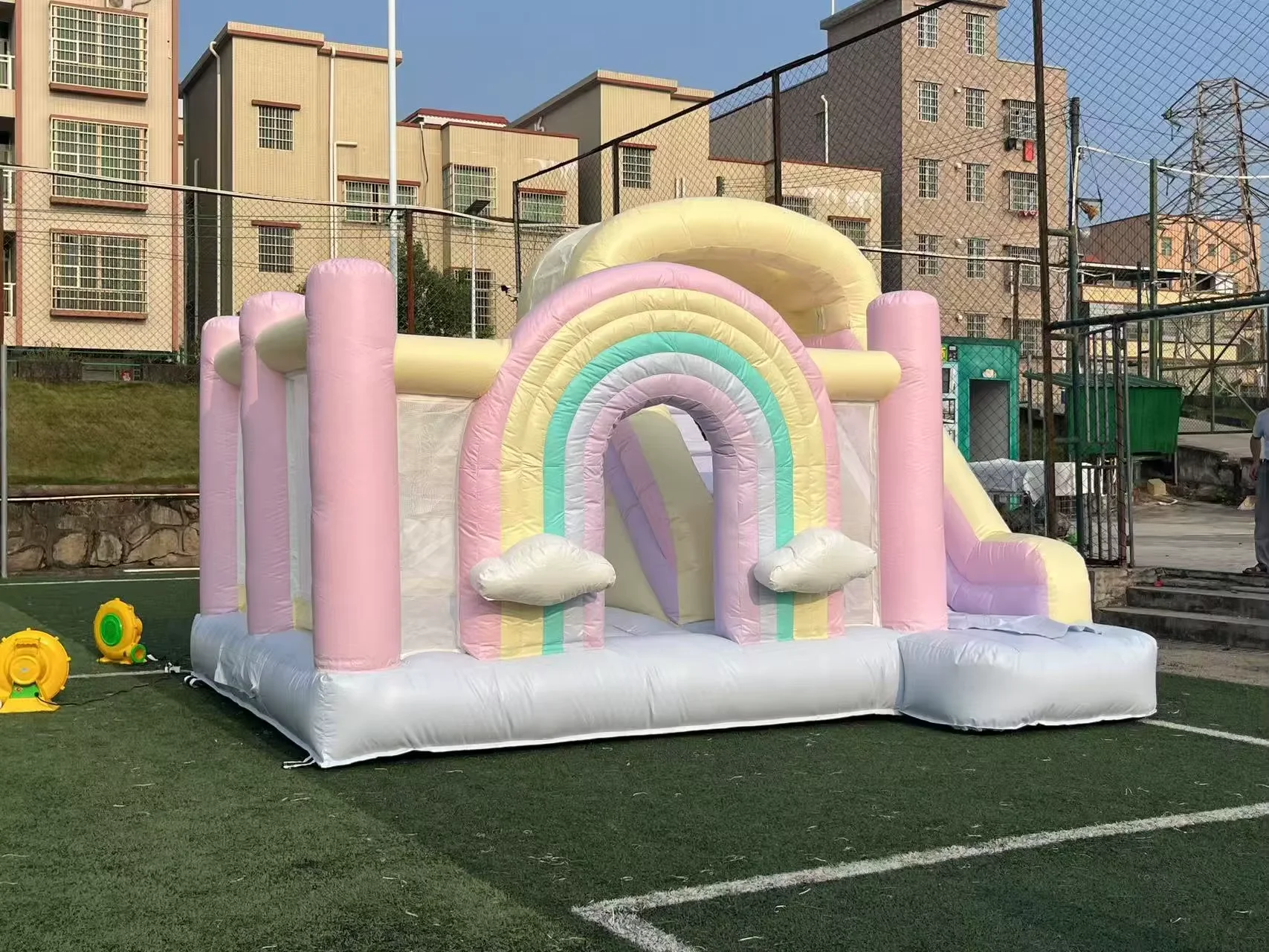 Casa de rebote inflable blanca, puente, Castillo hinchable, cama de salto comercial grande de PVC para niños con soplador para diversión al aire libre, juguete deportivo