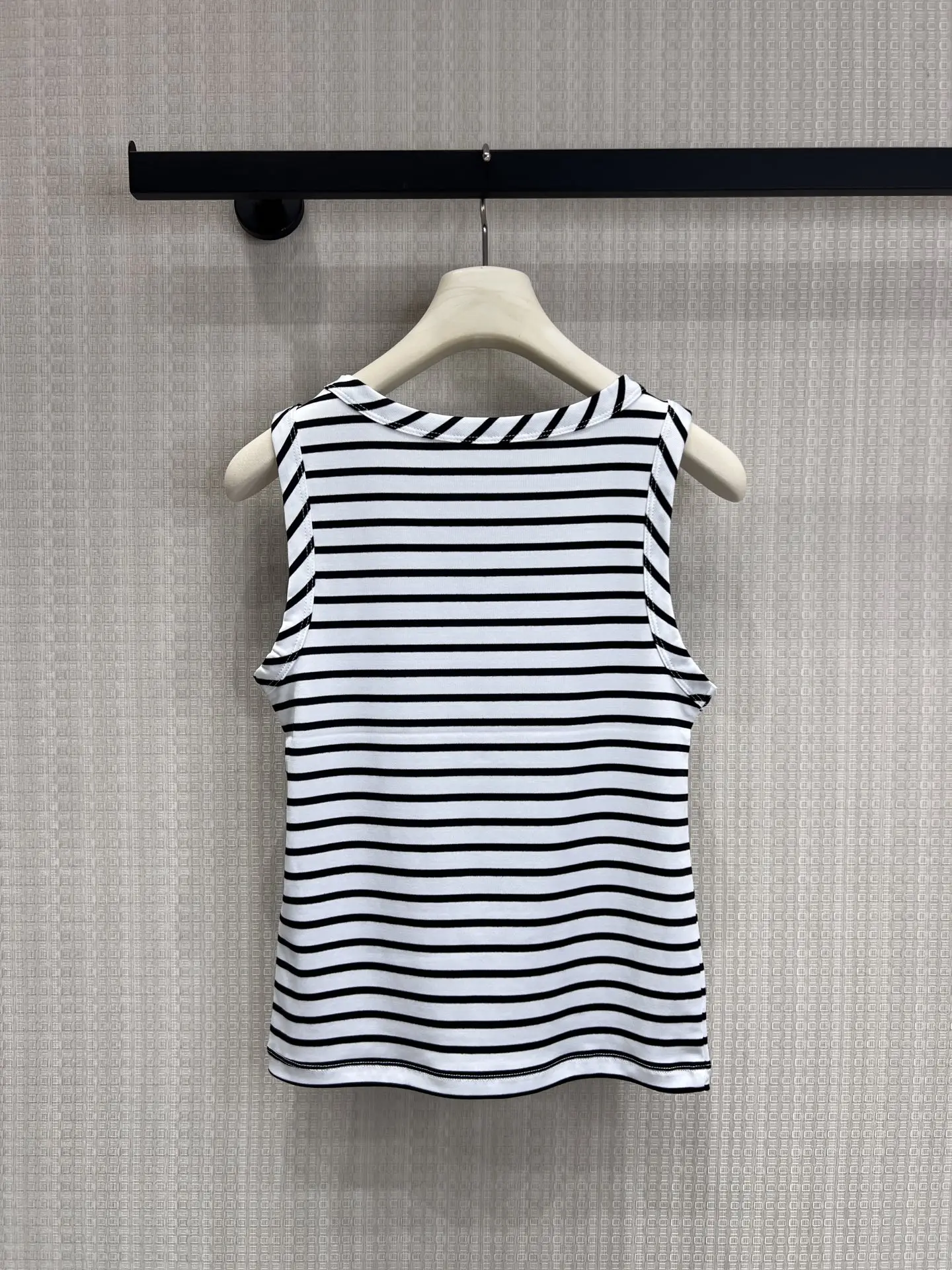 

2026 Summer New Style Women's Clothing - Casual, Simple, Fashionable and Comfortable Fabric Round-neck Women's Blouse Top