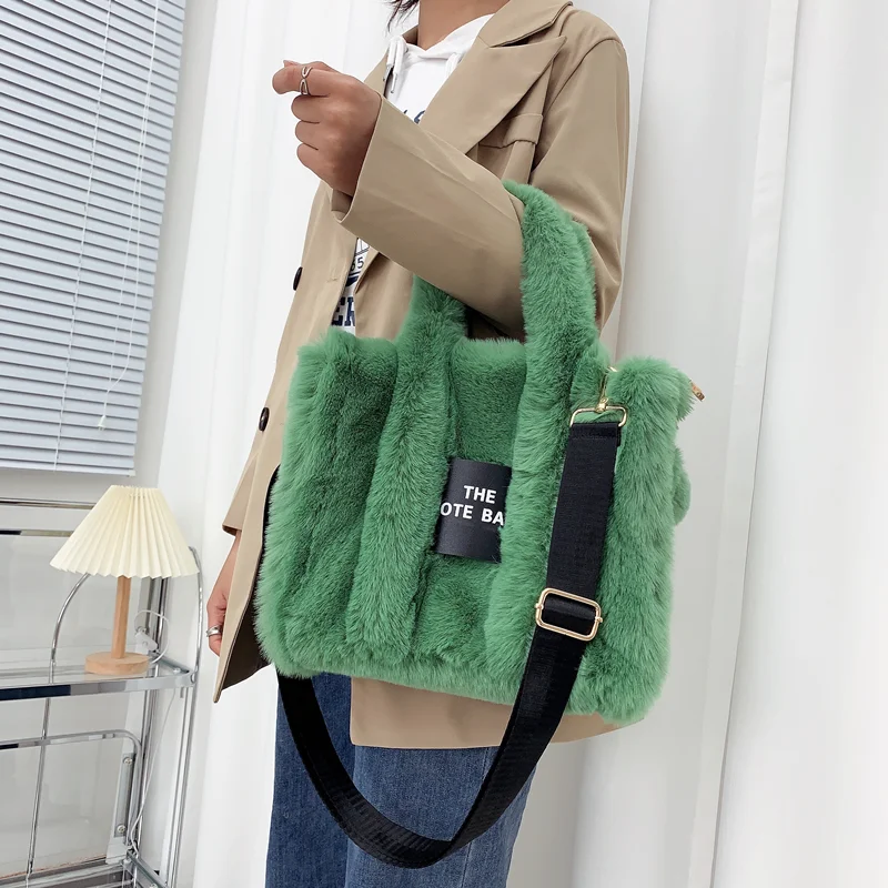 Luxury Faux Fur Large Tote Bag Designer Soft Plush Women Handbags Pluffy Shoulder Crossbody Bags Warm Winter Big Shopper Purses