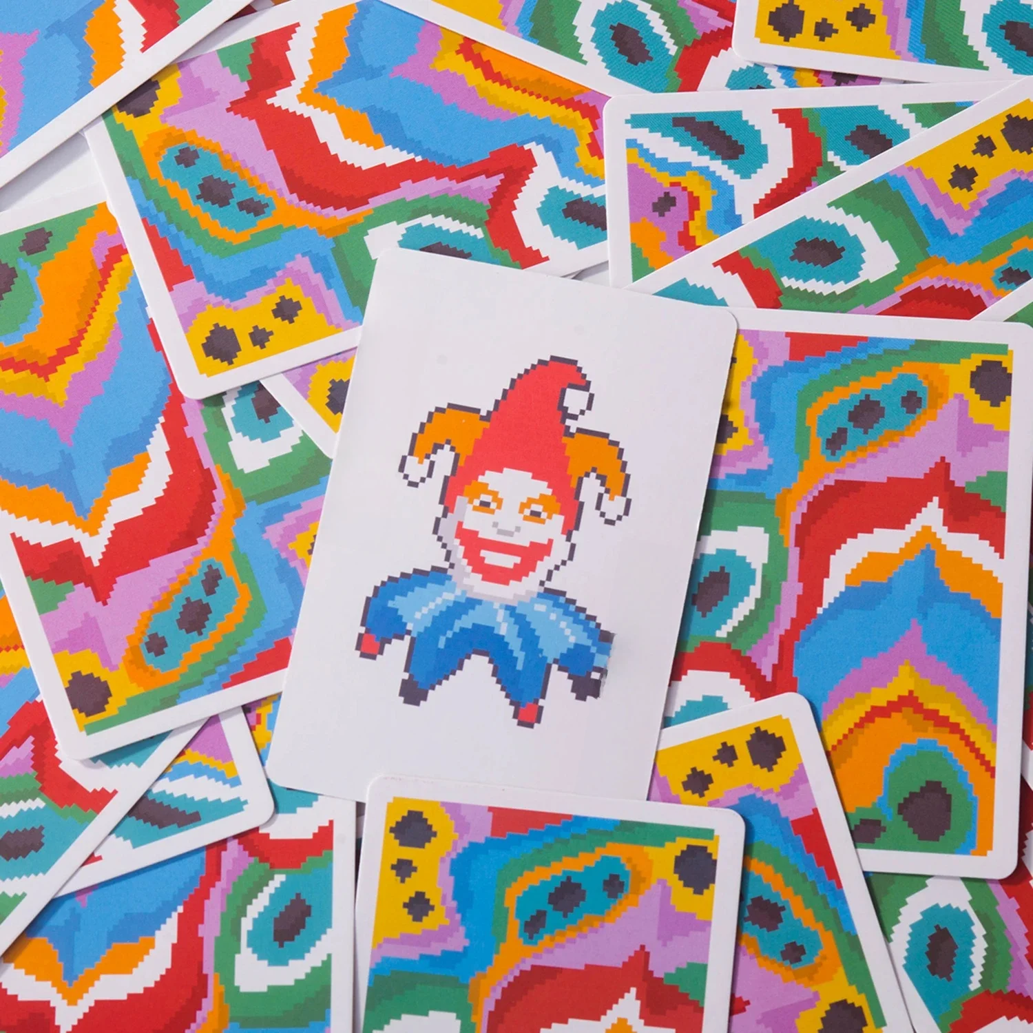 Ensemble de cartes de poker classiques – Jeu de fête essentiel pour les rassemblements, les jeux de table et le plaisir festif, cartes à jouer durables et portables