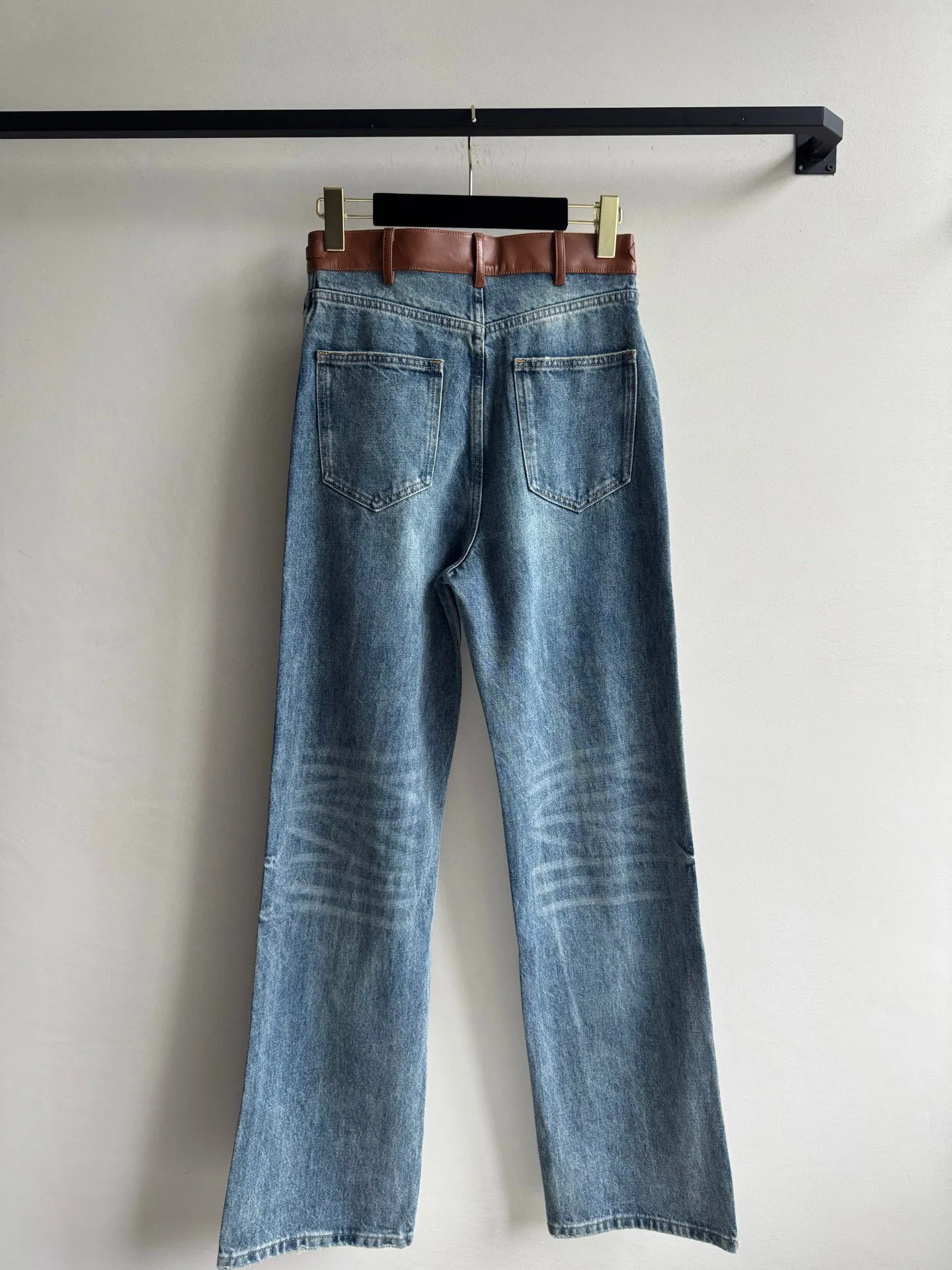 

2025 Spring/Summer New Women's Clothing Solid Color Design Exquisite Fashion Versatile Retro High Quality Pants HL005
