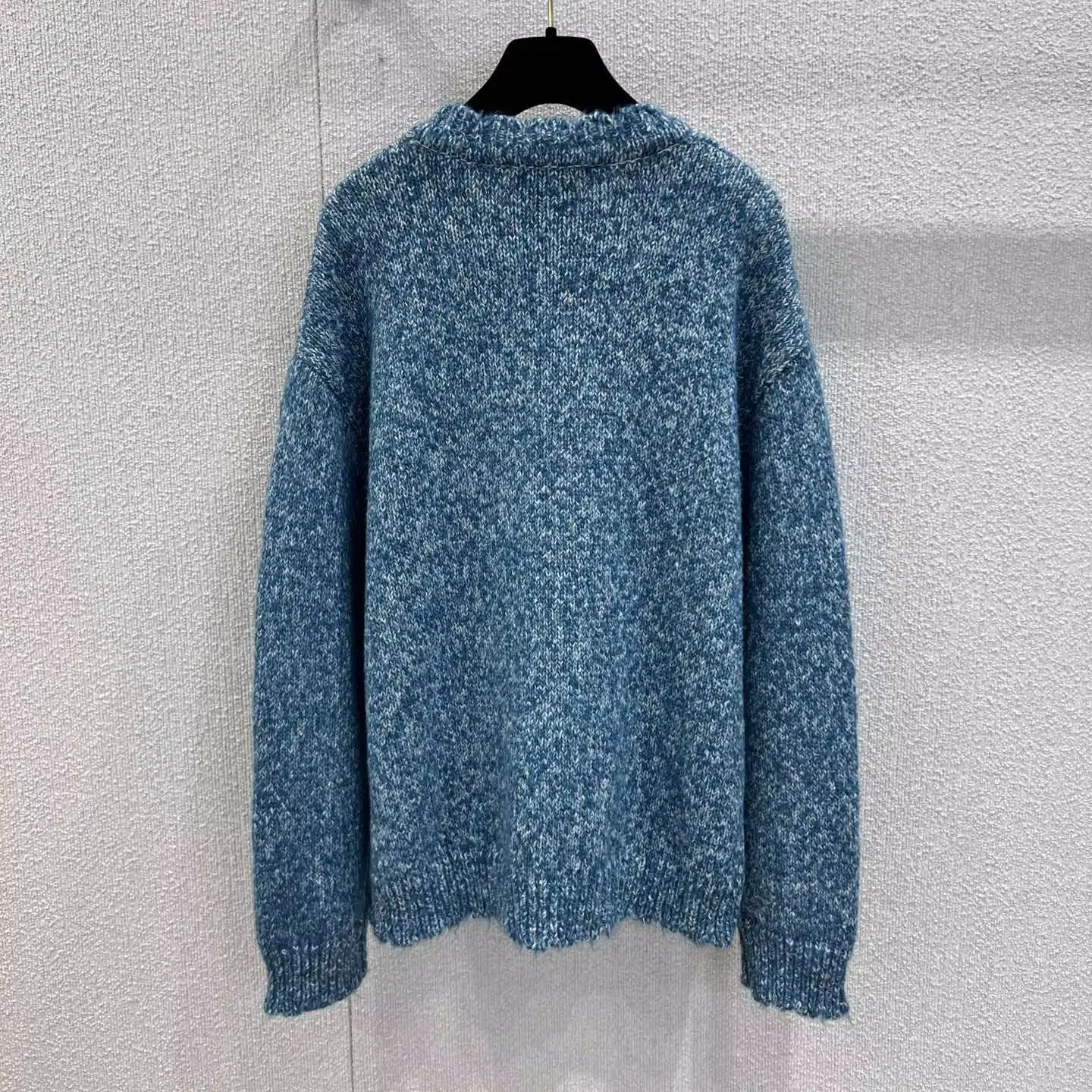 

2025 Высококачественный пуловер ручной вязки, тяжелый вязаный крючком, свитер свободного покроя, разноцветная пряжа, ручная работа в форме цветка в форме кластера