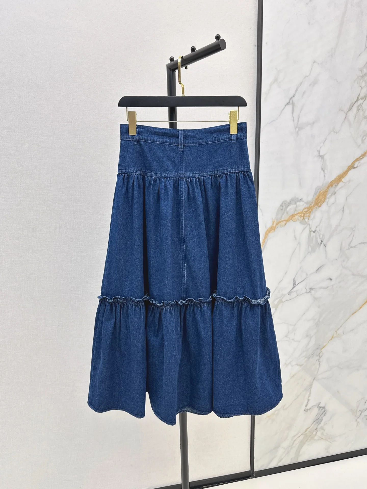 

2025 Spring/Summer New Women's Denim Half Length Skirt with Pleated Skirt Design Deep Blue Zipper High Neck Fabric Soft WYY-73
