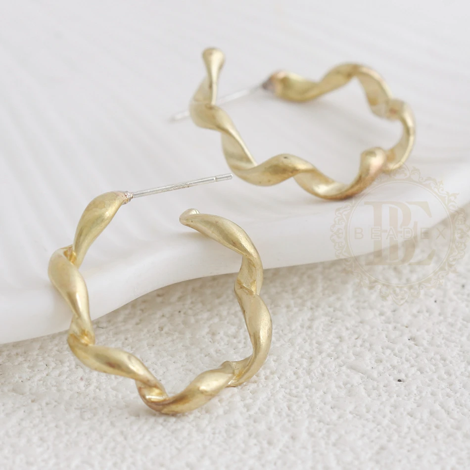 DIY Supply-2 قطعة من حلقات النحاس الصلب مع دبوس من الفضة الاسترليني - حلقة 24.4 × 4.6 ملم (4921C-11)