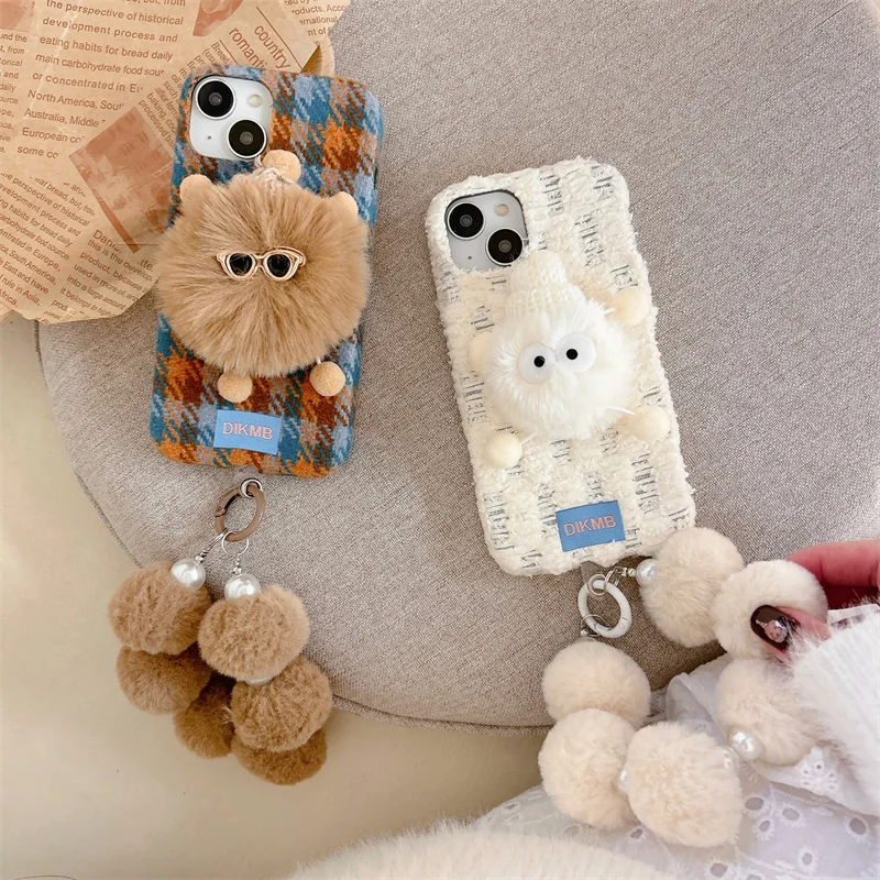 

Stylish Plush Doll Phone Case for iPhone Cute Cartoon Furry Fun Cover with Chain Fall Protection iPhone 16Pro Max 15Pro 14 13Pro