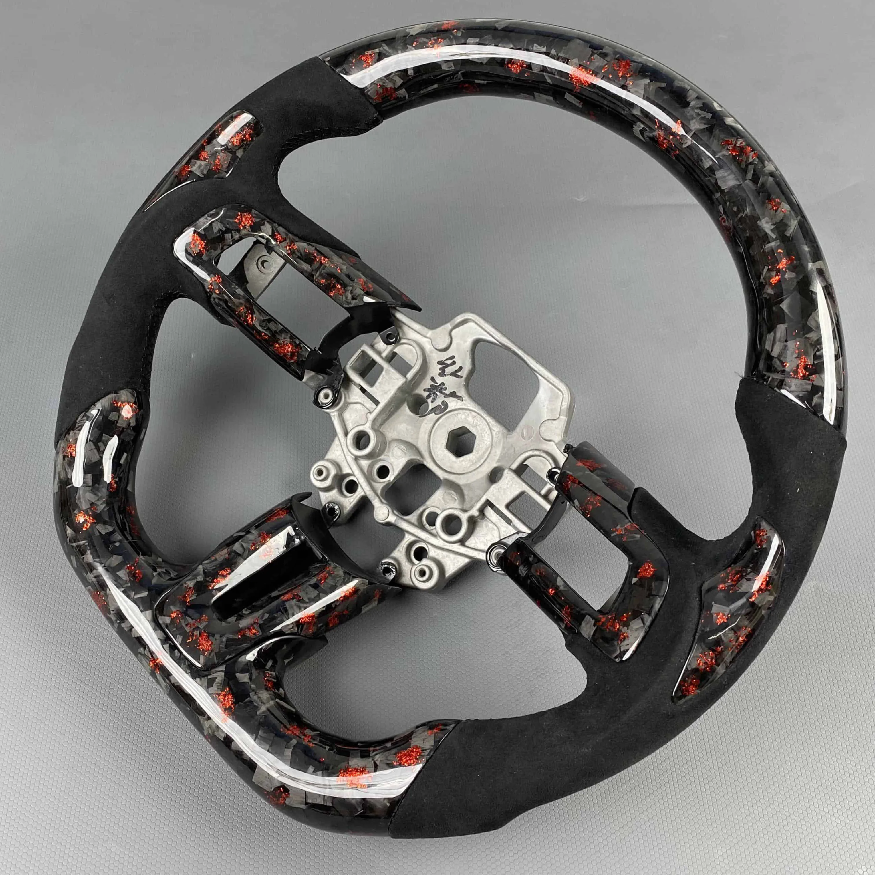 for Ford Mustang 2015 2016 2017 2018 2019 2020 2021 2022 2023 Customized Carbon Fiber Steering Wheel Modified to Sports Style