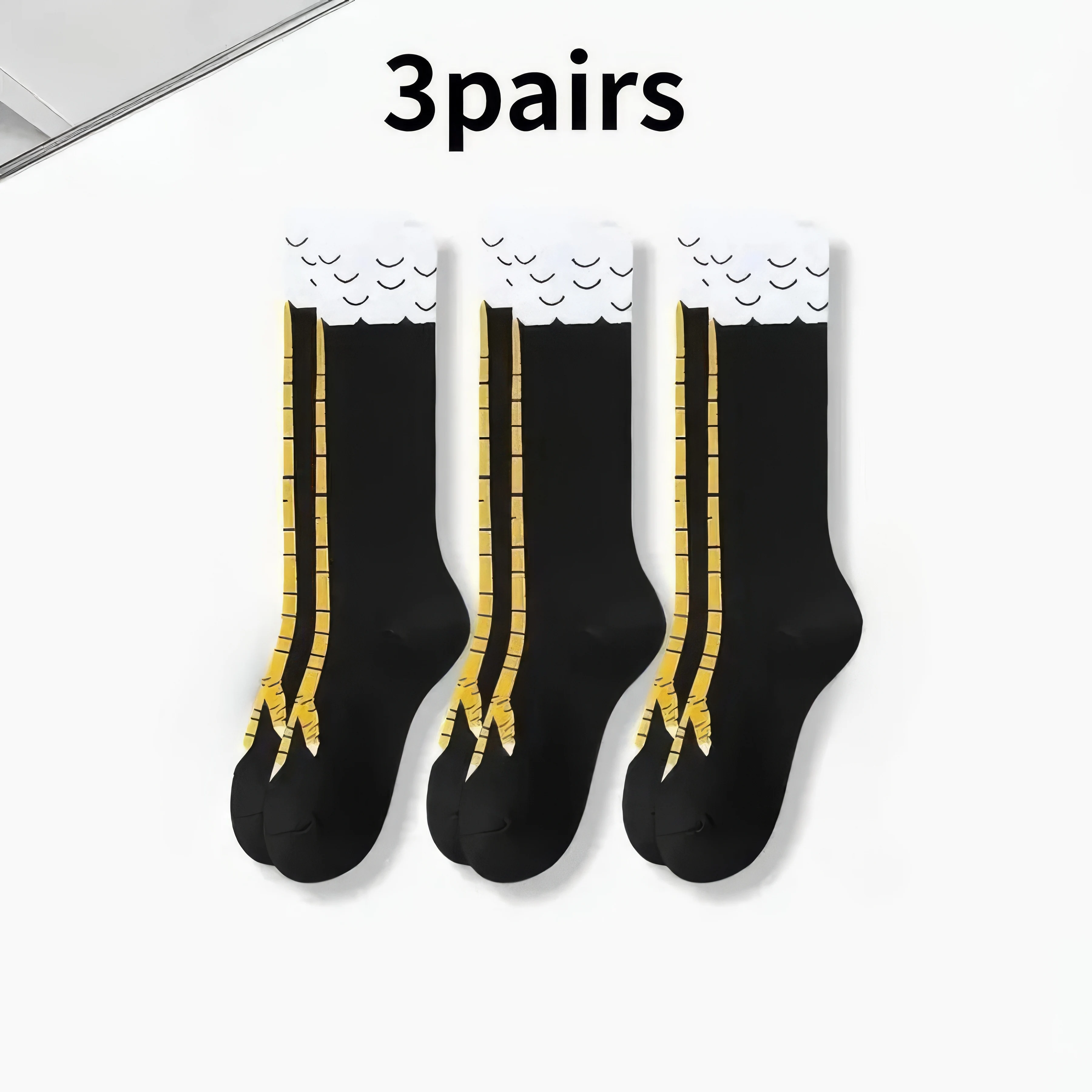 

3-парные гольфы с куриными когтями — белые манжеты с узором закрытого глаза, желтые полоски с перьями, черная основа, необычная повседневная одежда