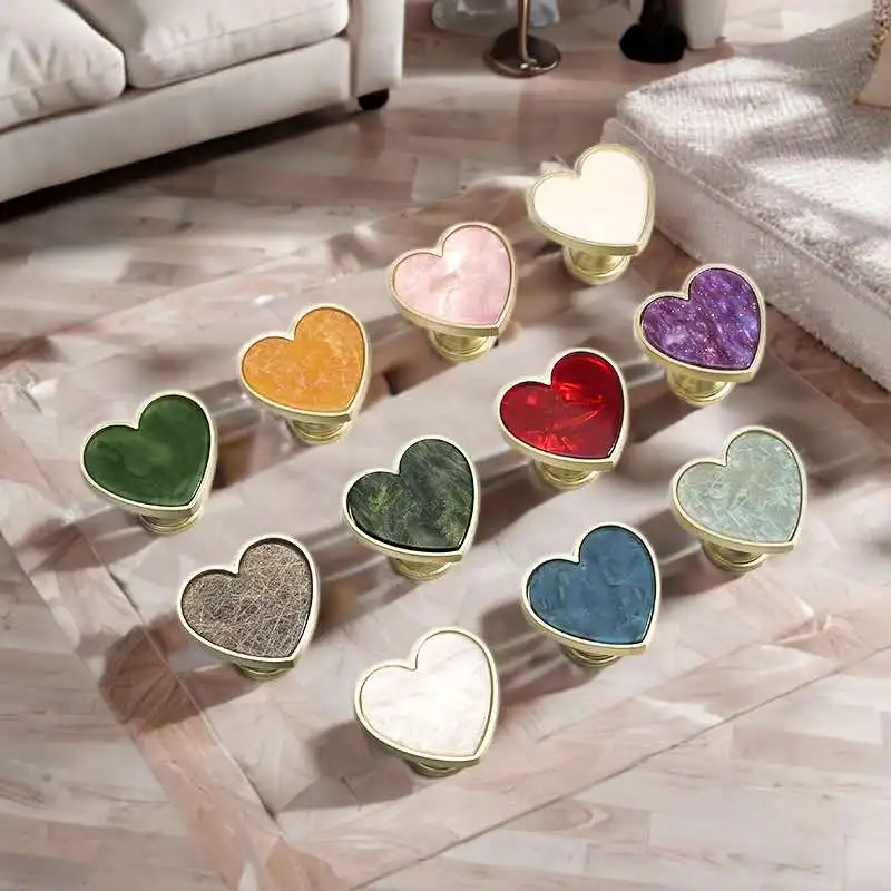 Creative Furniture Handles Colorful Cabinet Handles Zinc Alloy Kitchen Handles Wardrobe Pulls Heart Shaped Dresser Drawer Knobs