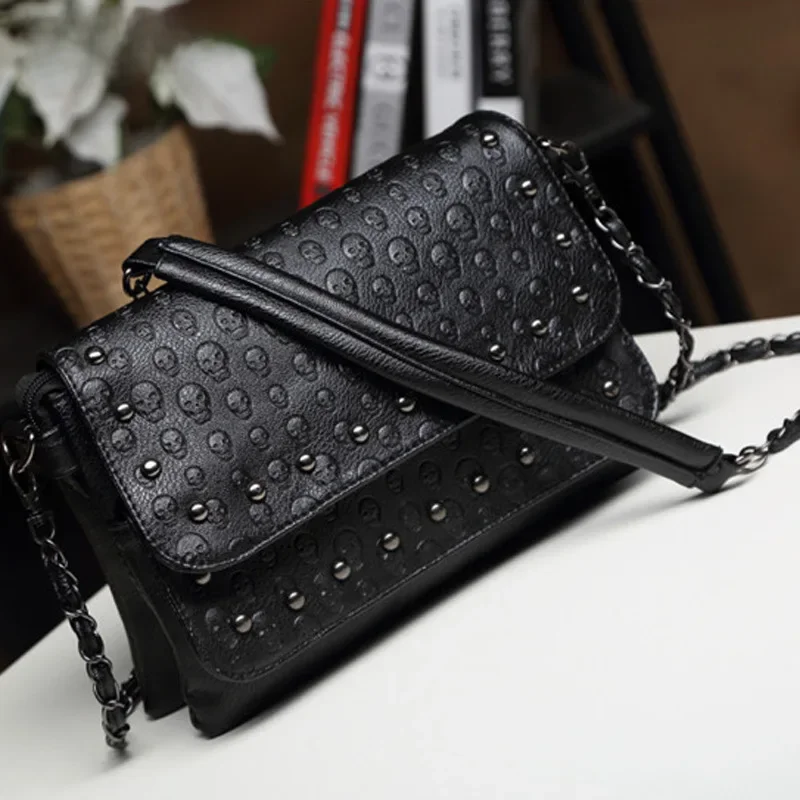 JIEROTYX styl angielski czaszka kobiety Crossbody torba skóra mała czaszka łańcuch torby na ramię luksusowa kopertówka torebki damskie projektant Drop — zdjęcie 2