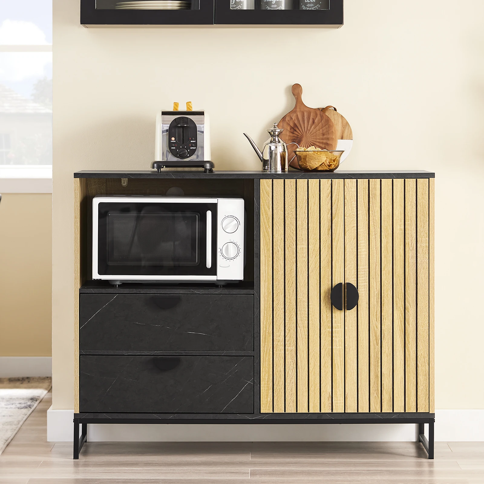 SoBuy FSB103-N Küchenschrank Sideboard mit Mikrowellenfach (Ø6cm) und Lamellentür Eiche-Schwarz 107x40x85cm