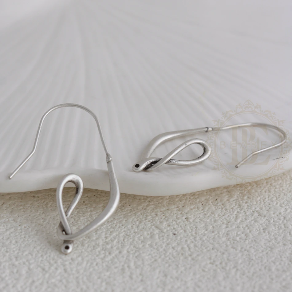 DIY Supply-2 قطعة من مكونات القرط المصنوعة من النحاس الصلب مع دبوس نحاسي - غير منتظم 40 × 14.6 مم (4921C-9)