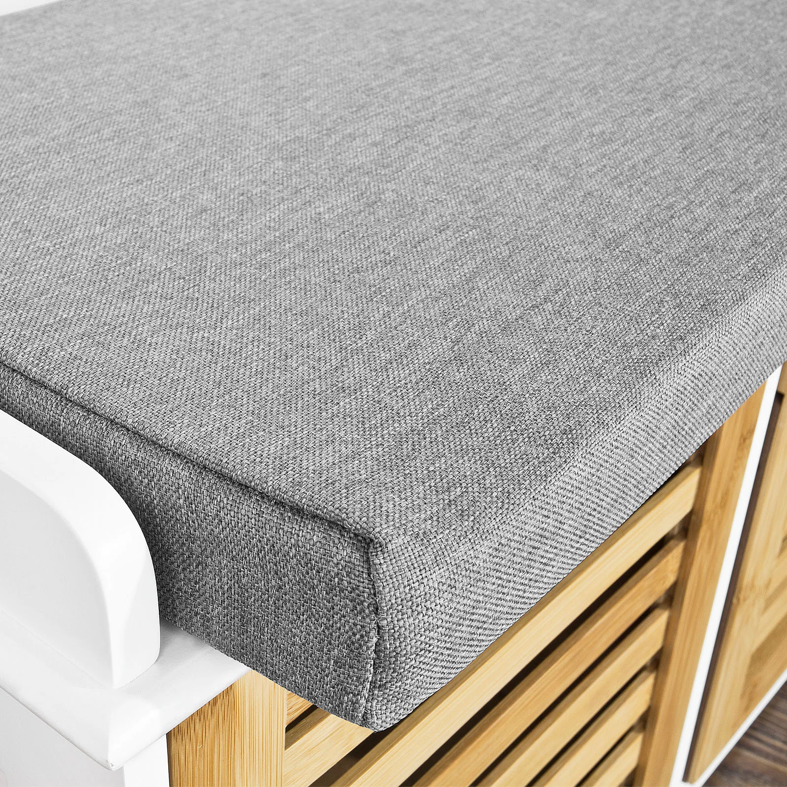 SoBuy FSR23-WN Moderne Schuhtruhe Sitzkommode mit 3 Körben Sitzbank Schuhschrank mit Sitzkissen Spieltruhe, aus Holzwerkstoff – Detail 1