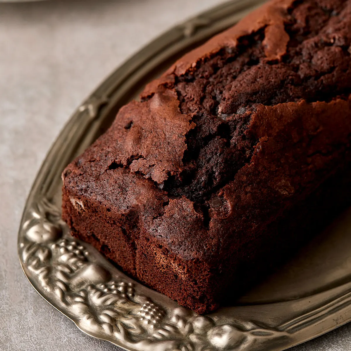 [Milk and honey] dark chocolate pound cake, bread, Shinsegea food