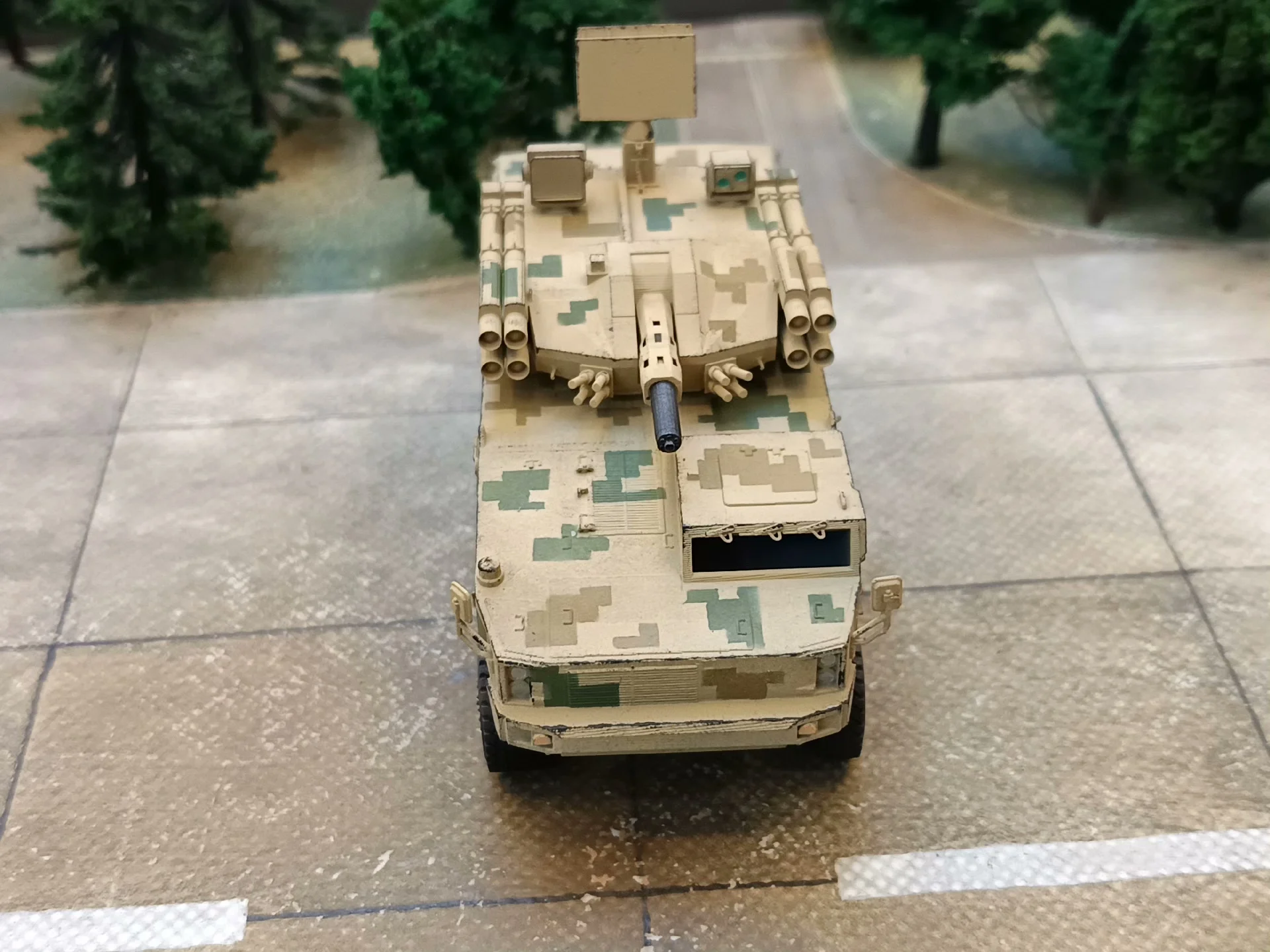 1/72 Chinese 625 self-propelled anti-aircraft  , hand-painted finished model decorative ornament(Ships in 5-6 days)