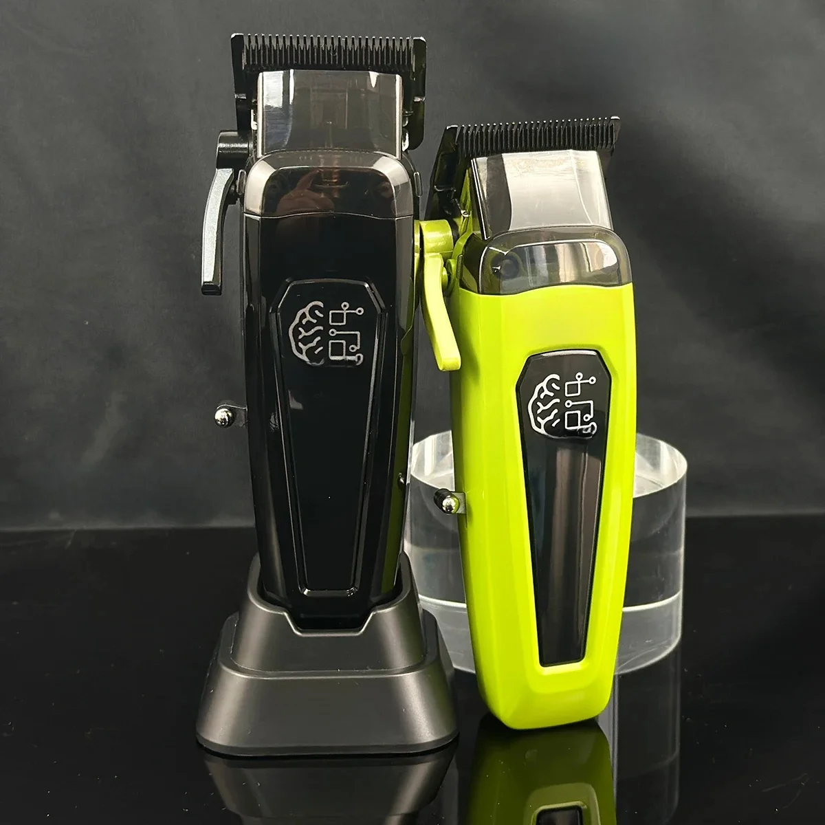 BRDCLIP BRD-106 7500 U/min Professioneller Herren-Haarschneider mit Basisladegerät, DLC-Haarschneidemaschine, Haarschneider