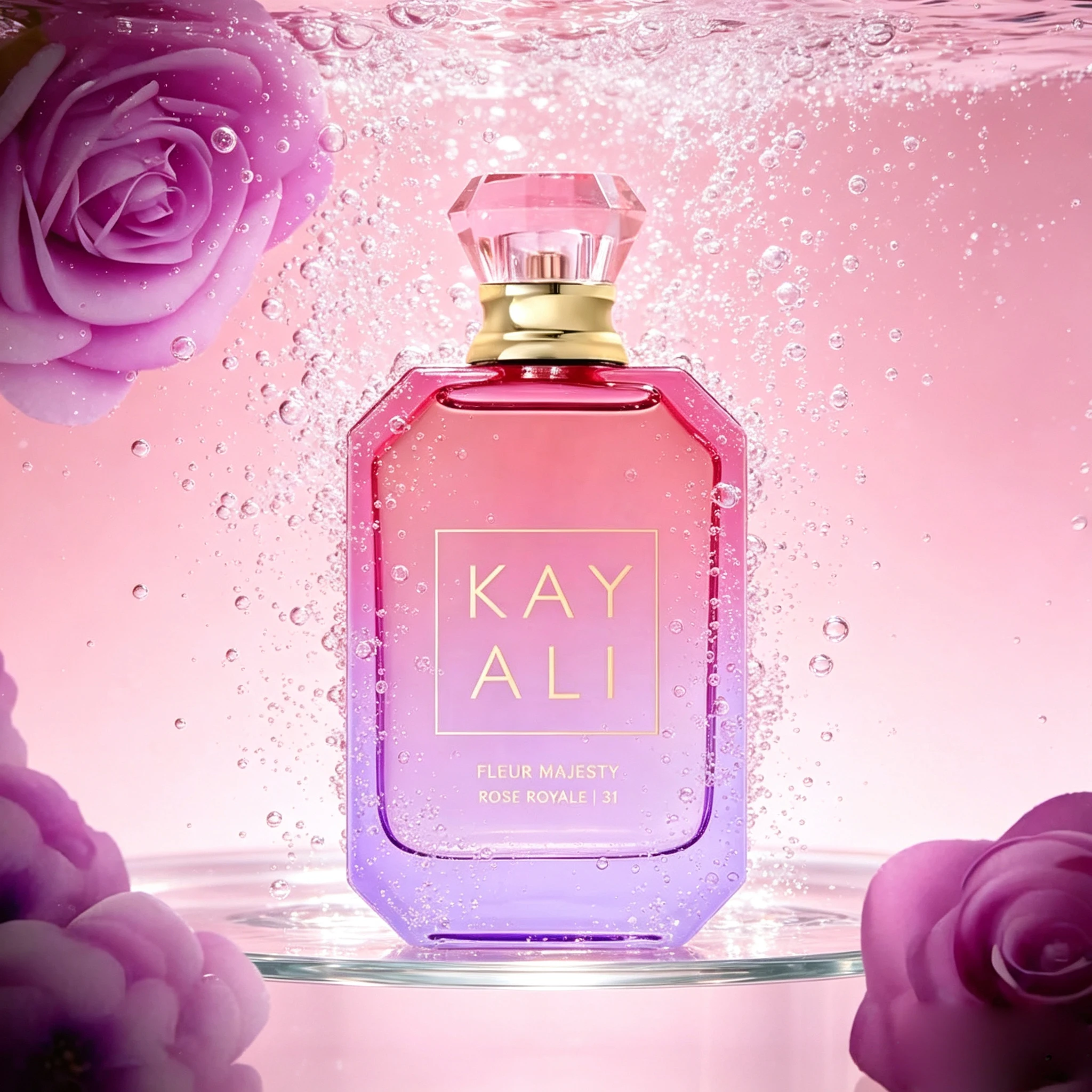 KyL No. 31 Royal Rose, with a collision of refreshing lime and rich roses, interweaves the fresh and gentle floral fragrance of rain and morning dew, blending a romantic and elegant oriental fragrance, long-lasting fragrance, and showcasing high-end textu