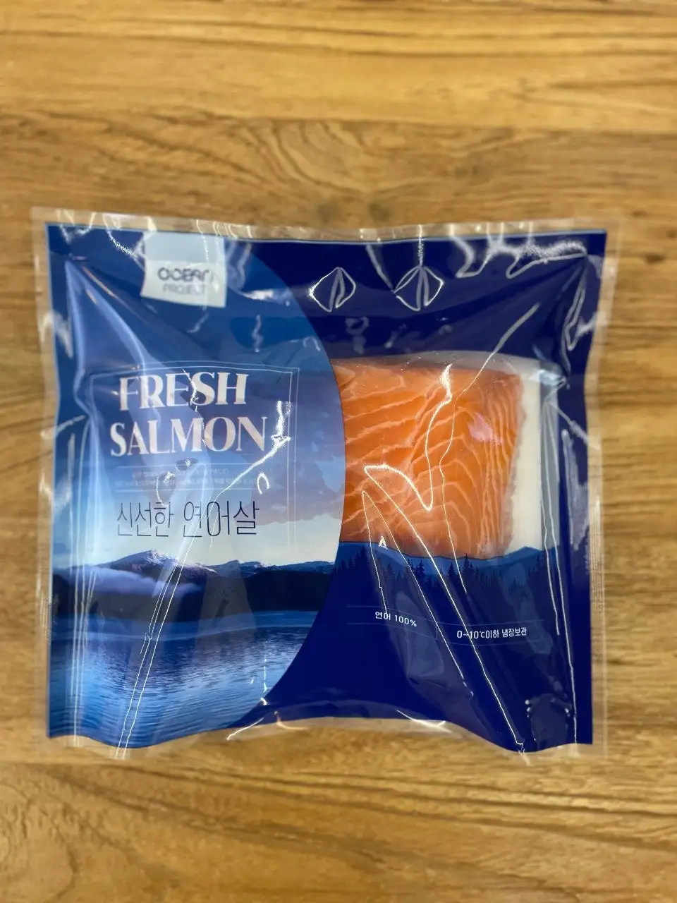 (Direct Norwegian Air) 300g live salmon that has never been frozen