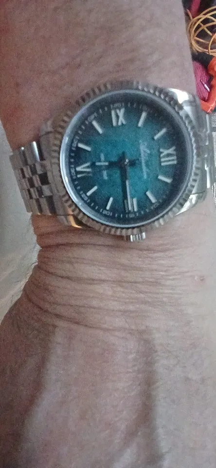 Foto del reloj compartida por Rosemarie Shanahan, 1