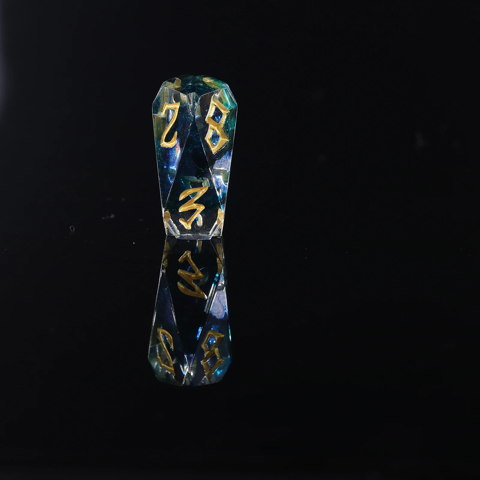 

Набор многогранных кубиков, набор кубиков DND, кубики из смолы для подземелий и драконов, идеи подарков, ролевые игральные кости для ролевых игр