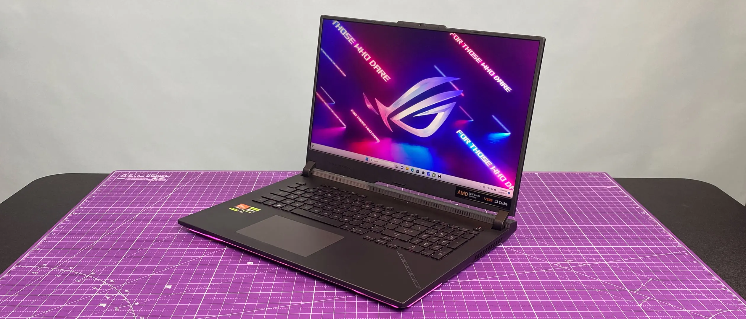 

NEWLY ARRIVE ASUS-ROG Strix-Scar 17-Gaming-Laptop-17-3inch QHD-240Hz_3ms-DCI-P3 Display-GeForce-RTX