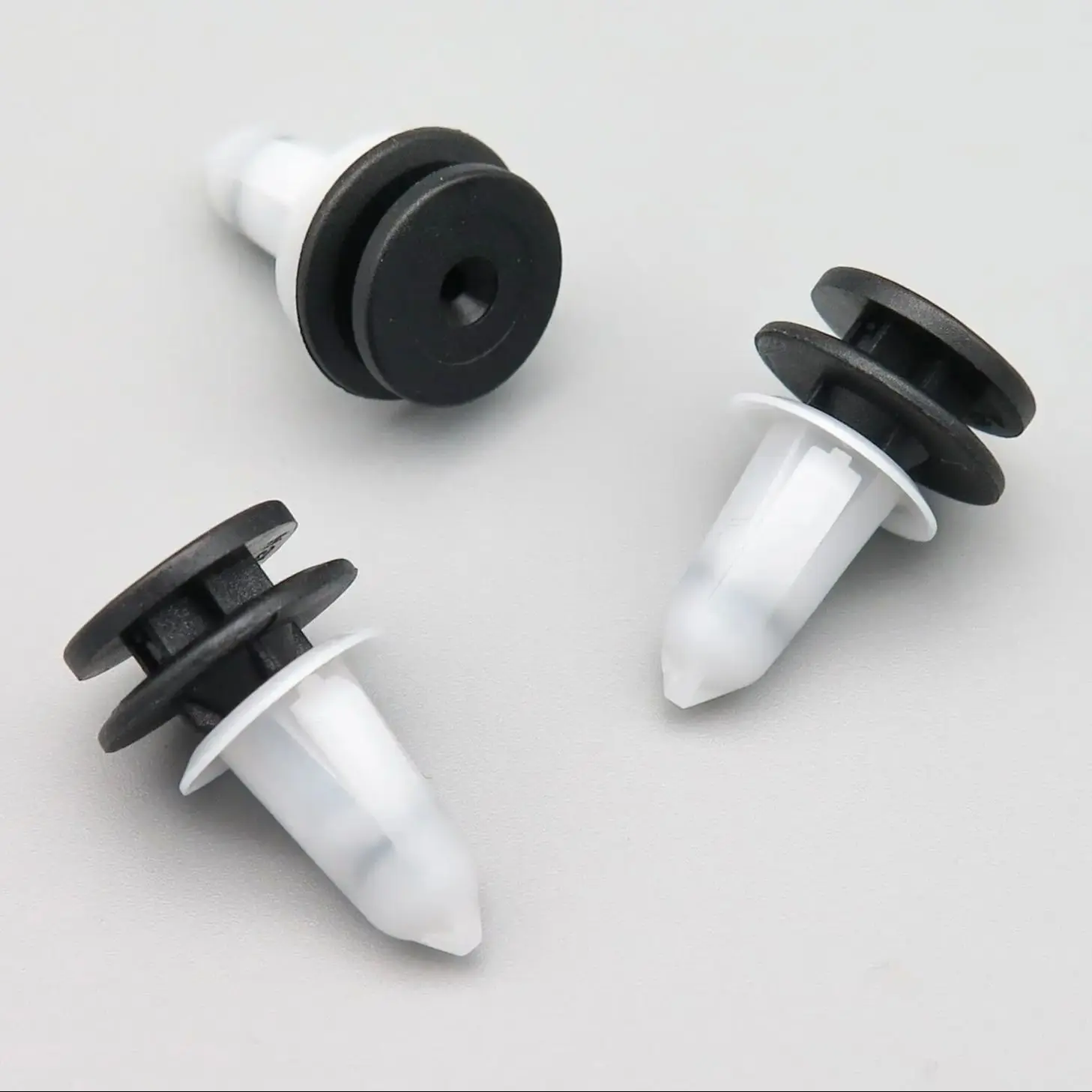 Interior Pillar Trim Clips for some Volkswagen Vehicles 3C0867333