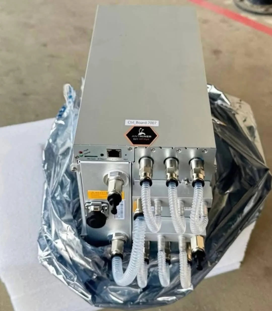 NEUER RABATT Bitmain Antminer S21e Hydro 288Th/s 310Th/s 4896W Bitcoin Miner Hydrokühlung