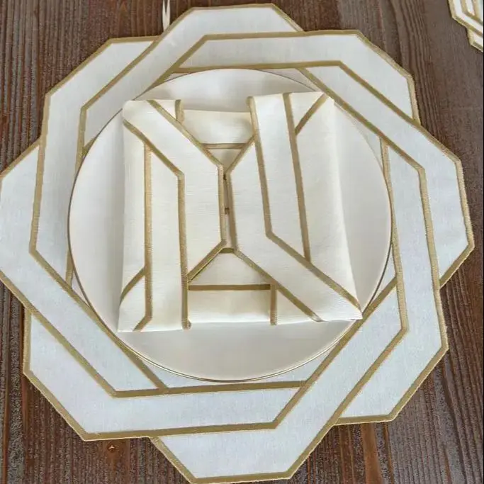 OCTAGONAL GOLD DESIGN PLACEMAT SET - WATERPROOF FABRIC - 6 PERSONS - 24 PCS. FULL SET