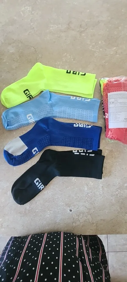 Cycling Socks Men 4 Pairs/set Biking Socks Women Sport Sweat Absorbing Breathable Football Soccer Compression Socks Wholesale photo review