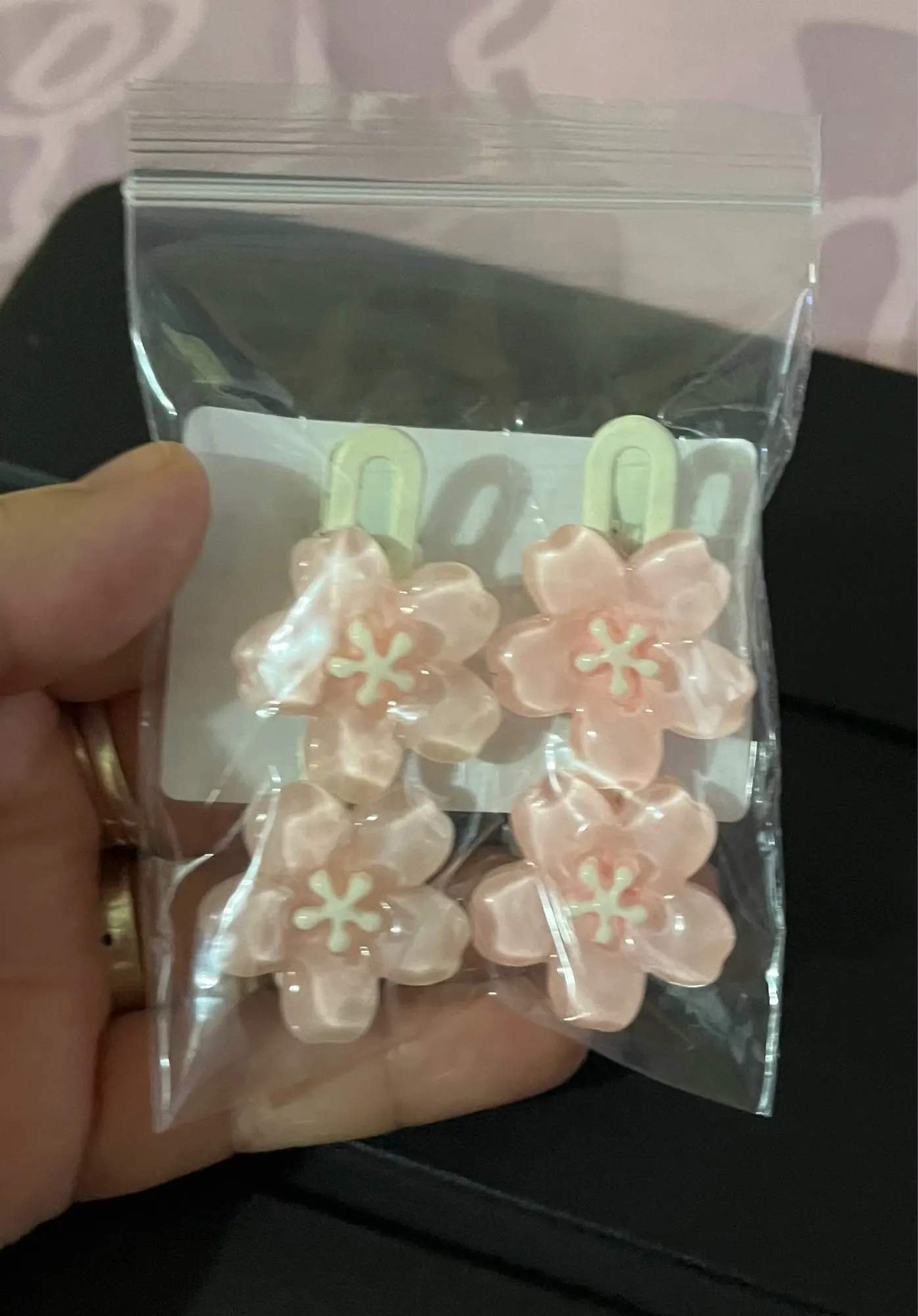 Romantic Pink Cherry Blossom Hair Clip Cute Side Bangs Barrettes for Women Kawaii Hair Accessories Girls Elegant Fashion Hairpin photo review