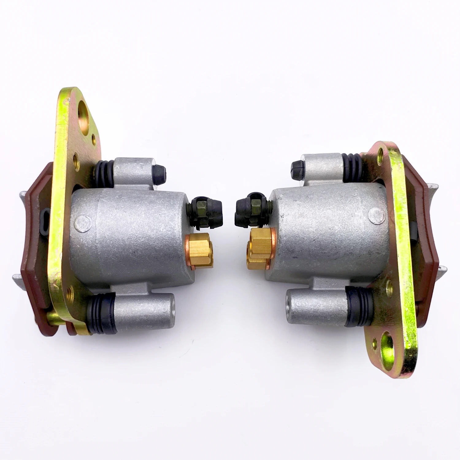 

Передний левый и правый тормозной суппорт для Stels ATV 300B Buyang 300cc 300 4.3.01.3070 LU 019304 4.3.01.3180 LU 019306