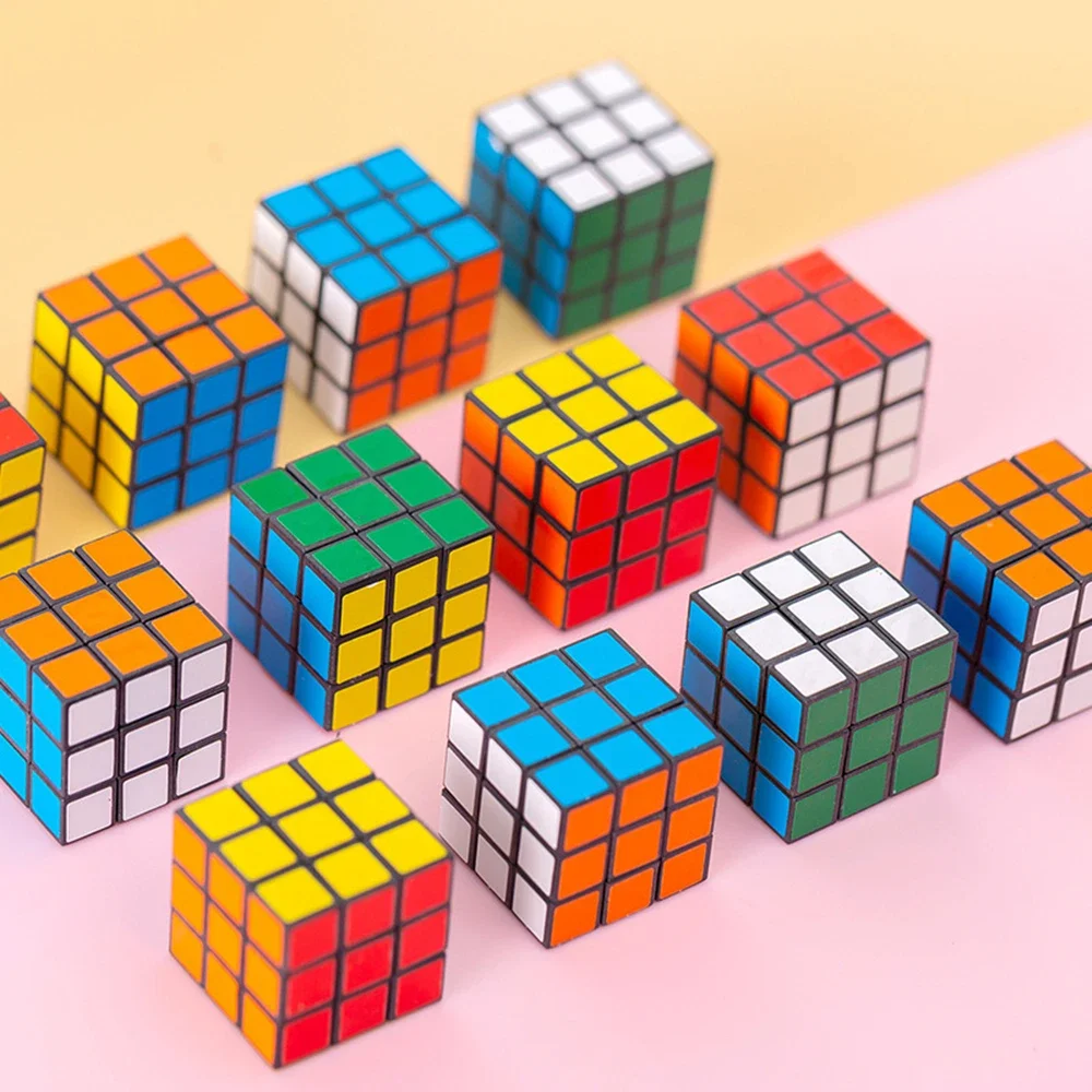 12 sztuk Mini 3cm magiczna kostka zabawki edukacyjne dla dzieci przedszkole nagroda dla dzieci upominki na przyjęcie urodzinowe torba na gadżety Pinata wypełniacze prezent — zdjęcie 2