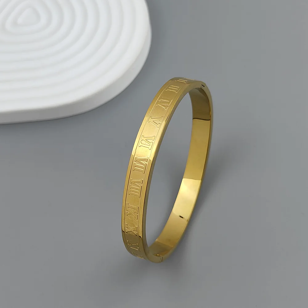 

Classic Roman numeral stainless steel gold-plated ladies bracelet, high quality waterproof metal bracelet, party jewelry