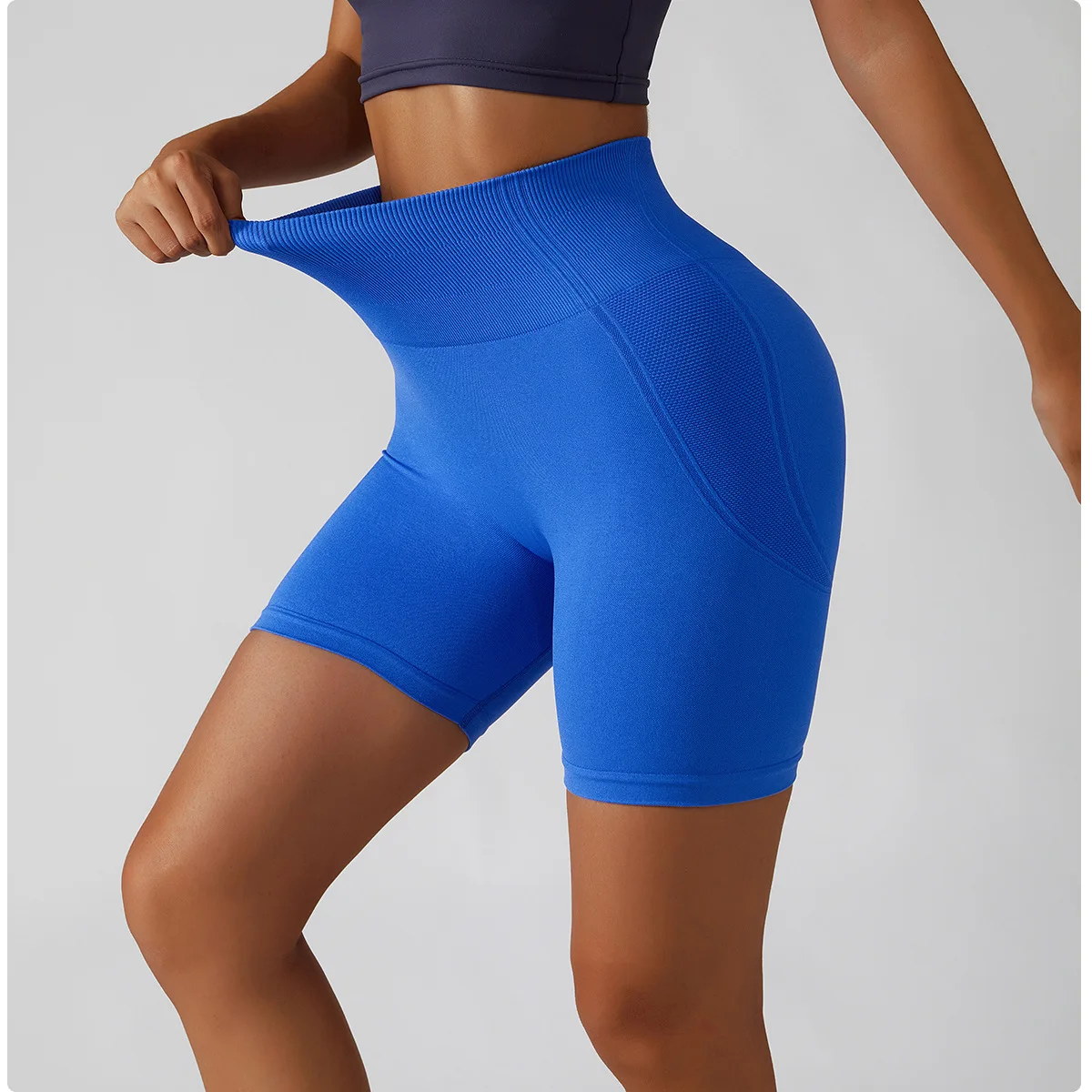 Seamless Hip-Lifting Ribbed Waist 8'' Shorts