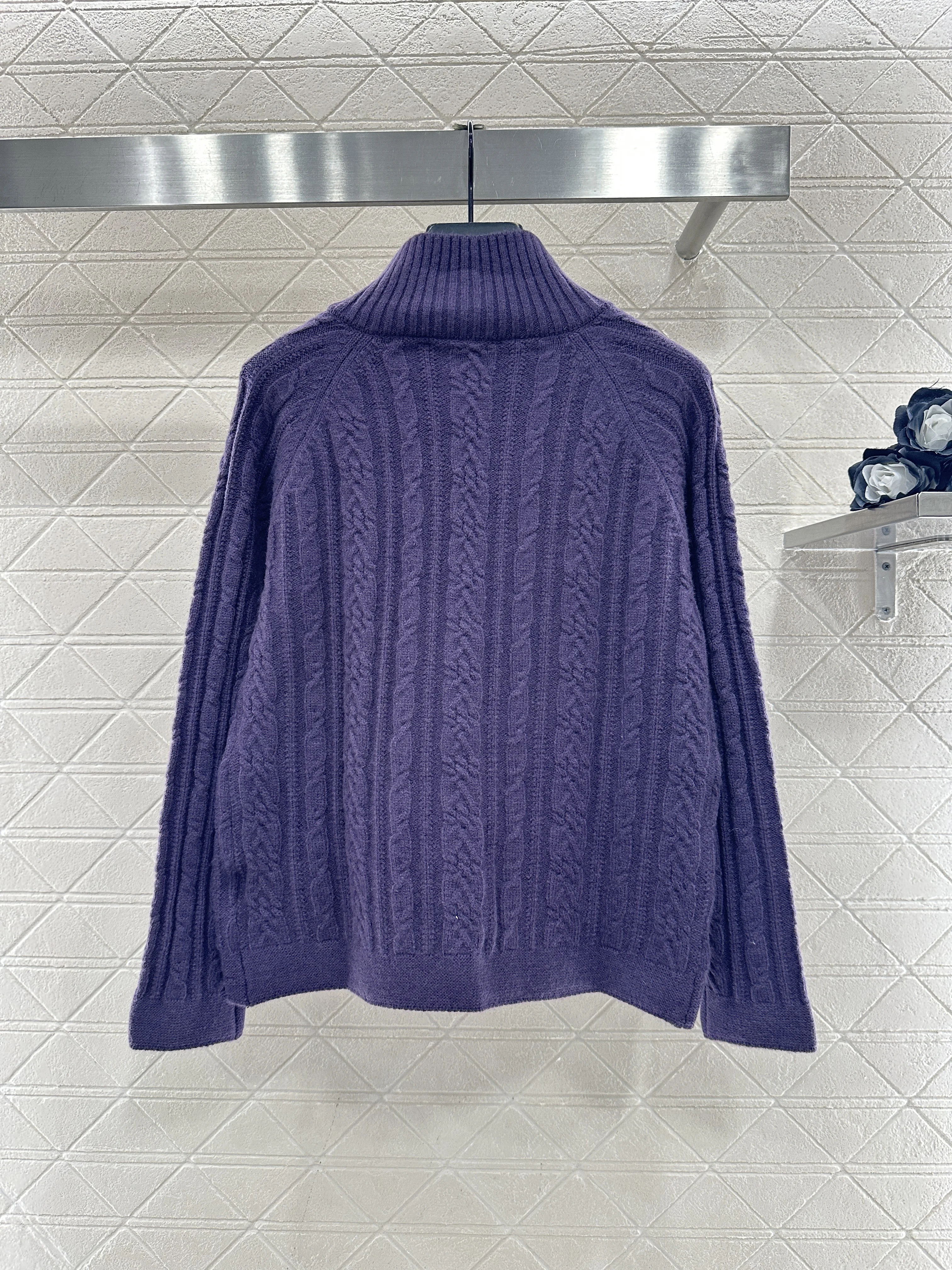 

25SS Осенне-зимний женский вязаный кардиган с логотипом Fried Dough Twists LH275