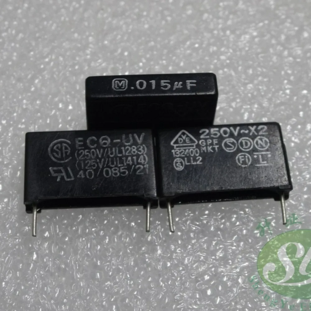 10pcs/lot ECQ-UV MKT 0.015uf 250vAC 15nf 153 M X2 Brand New 15mm Film Capacitor