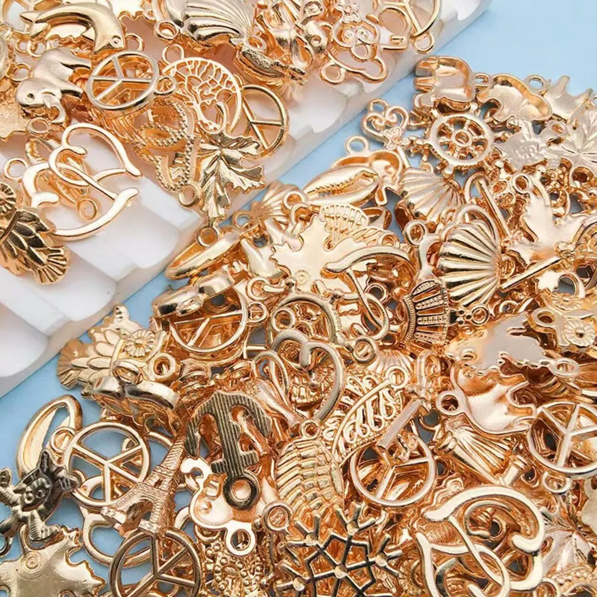 20/30/50pcs Alloy KC Golden Fashion Charms Various Mixed Pendants for DIY Bracelet Necklace Jewelry Making Accessories