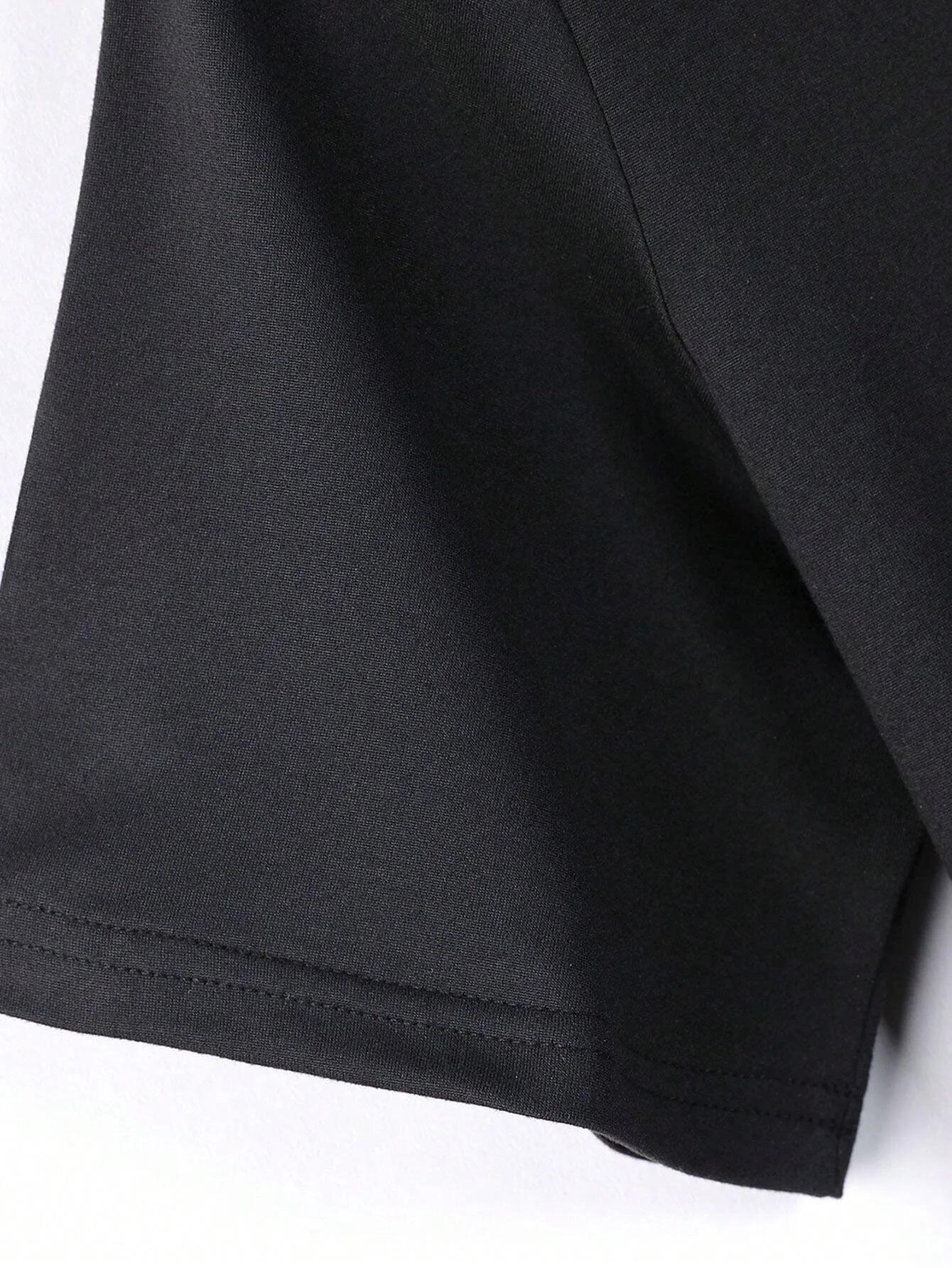 New Autumn Winter Men Business Casual Tshirt Shorts Set Fitness Running Outdoor Sports Black T-Shirt Set Oversized Two-Piece Set view 5