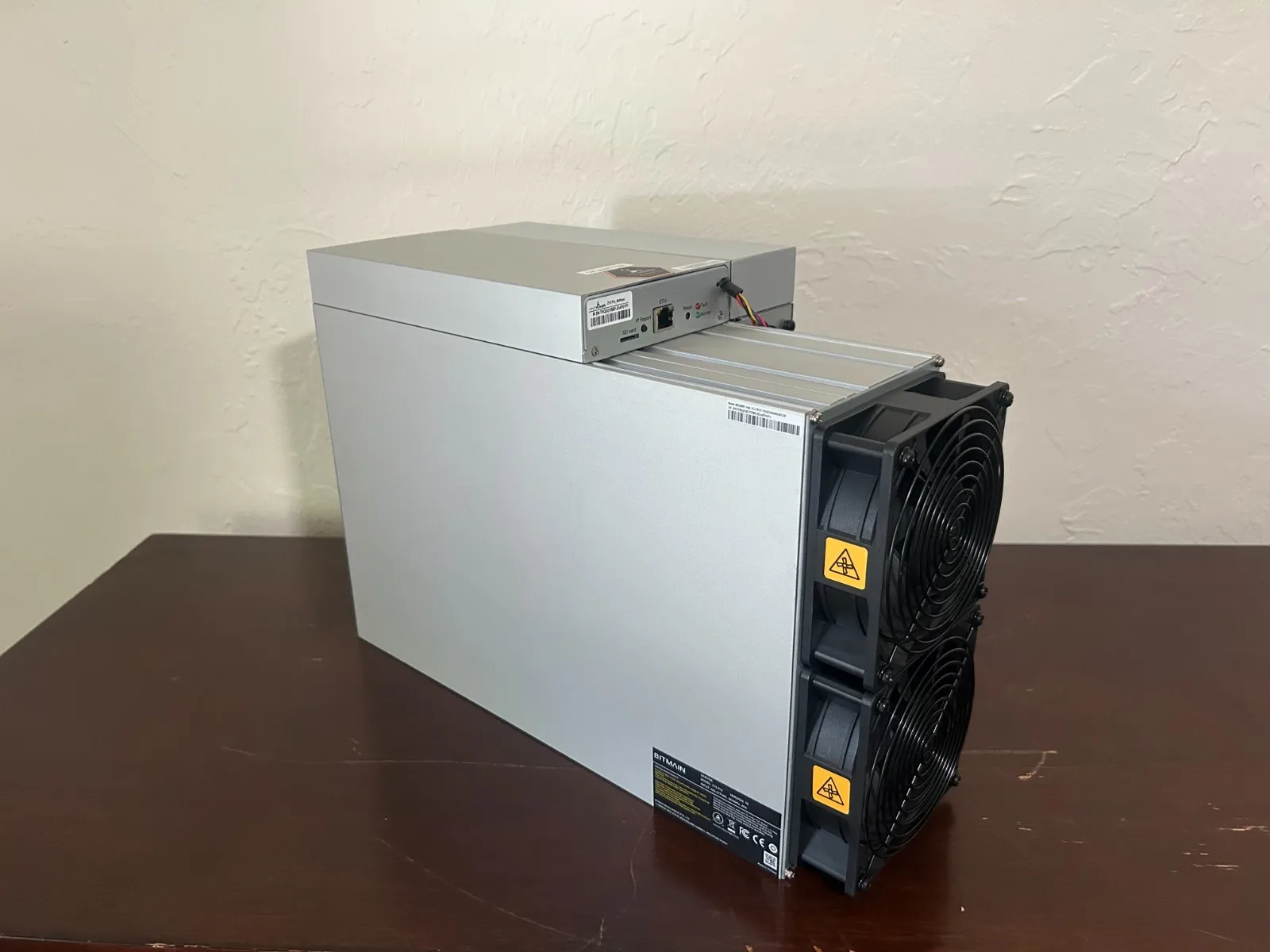 HM BUY 3 GET 2 FREE BITMAIN Antminer Z15 Pro 860k/sol 2780W Miner With Warranty BRAND NEW