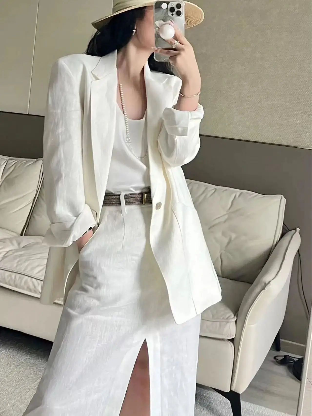 

Elegant heavyweight linen two-piece set with belt