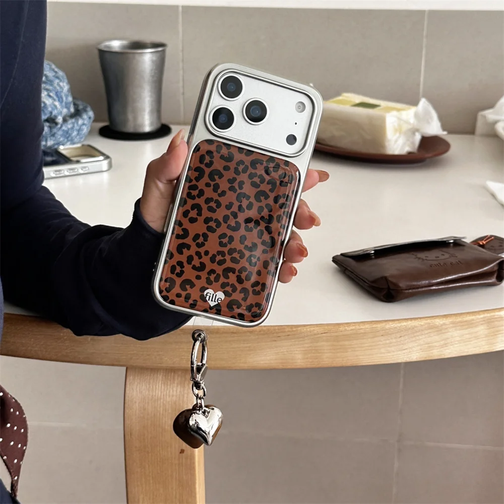 

Fashion silver edge brown leopard print with charm phone case for iPhone 13 14 15 16 17 Pro Max 17 Fundas cute shockproof Cases