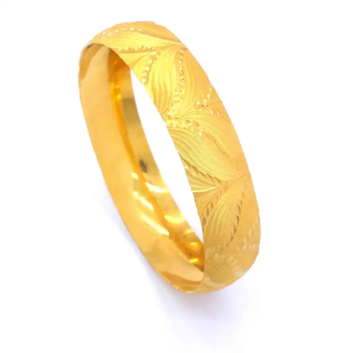 GoldFashion 22 Carat 1.5 Cm Gold Plated Bangle Bracelet Trendy Jewelry Accessory For Women Stainless Steel Birthday Luxury Dubai