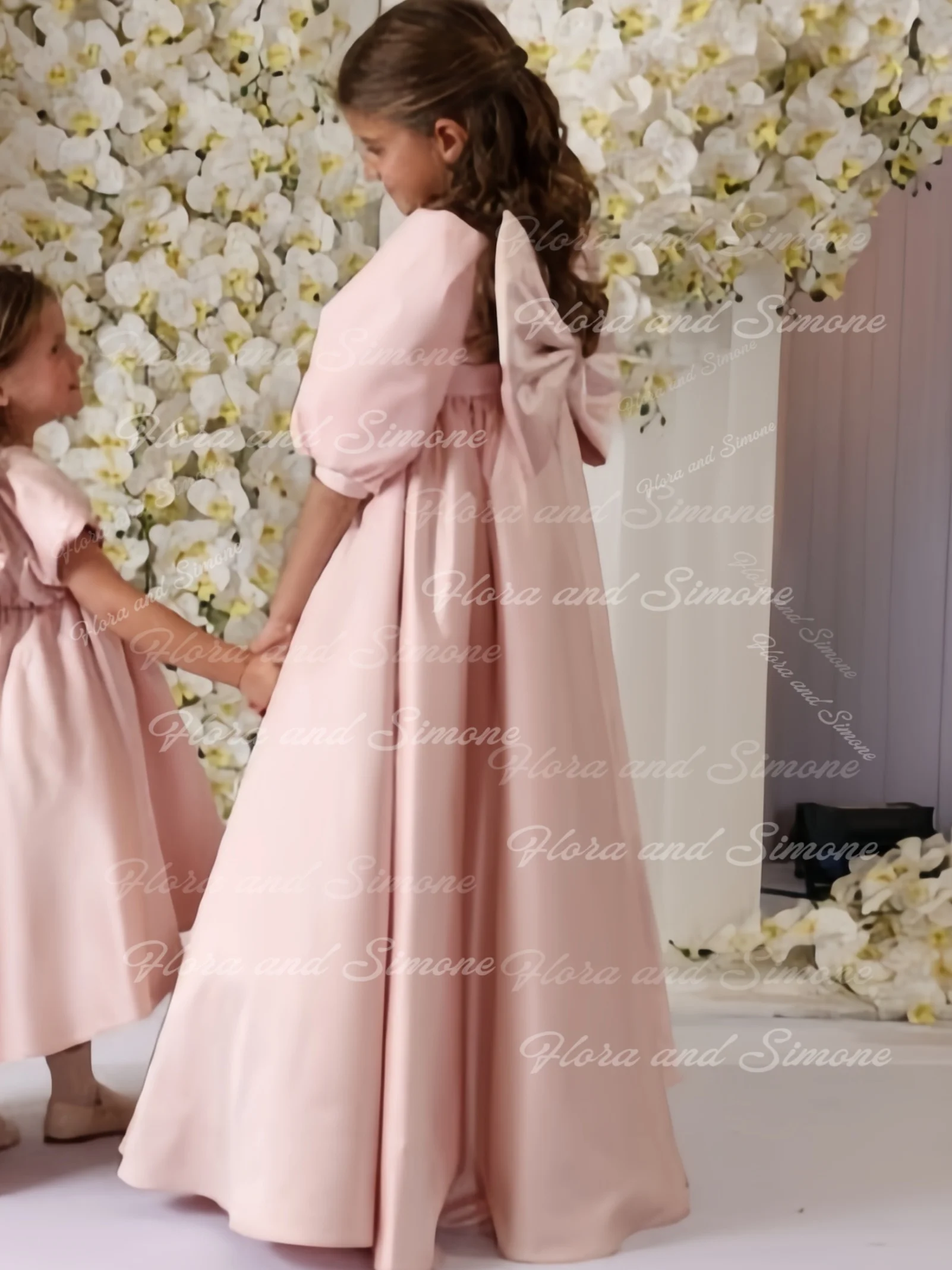 Customized Girl Gown Stain Pink Puff Sleeves Bow Flower Girl Dress for Wedding Ceremonies Evening Gown Formal Receptions Parties