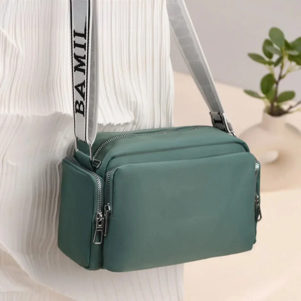 Sac à bandoulière en Nylon Ultra-léger pour femmes, large sangle réglable, sac léger pour femmes, fermeture à glissière, sac messager élégant