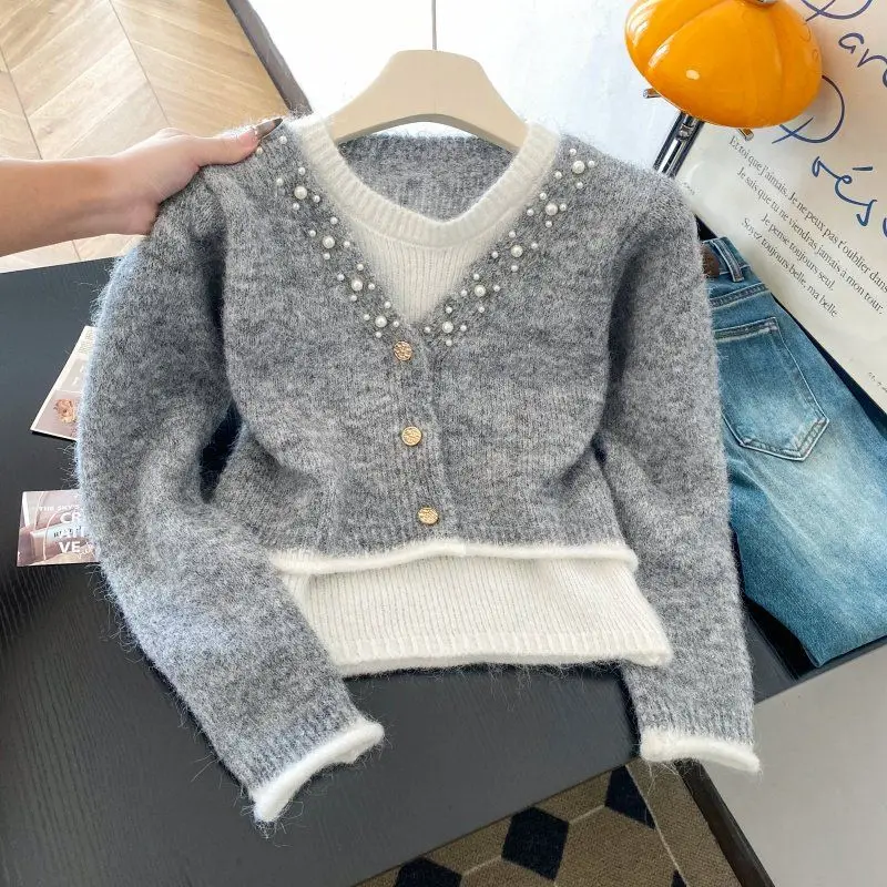 

Women's Gray Layered Fake Two-Piece Top Knitted Sweater Y2k Korean Lazy Harajuku Elegant Design Autumn And Winter Kpop Soft Top